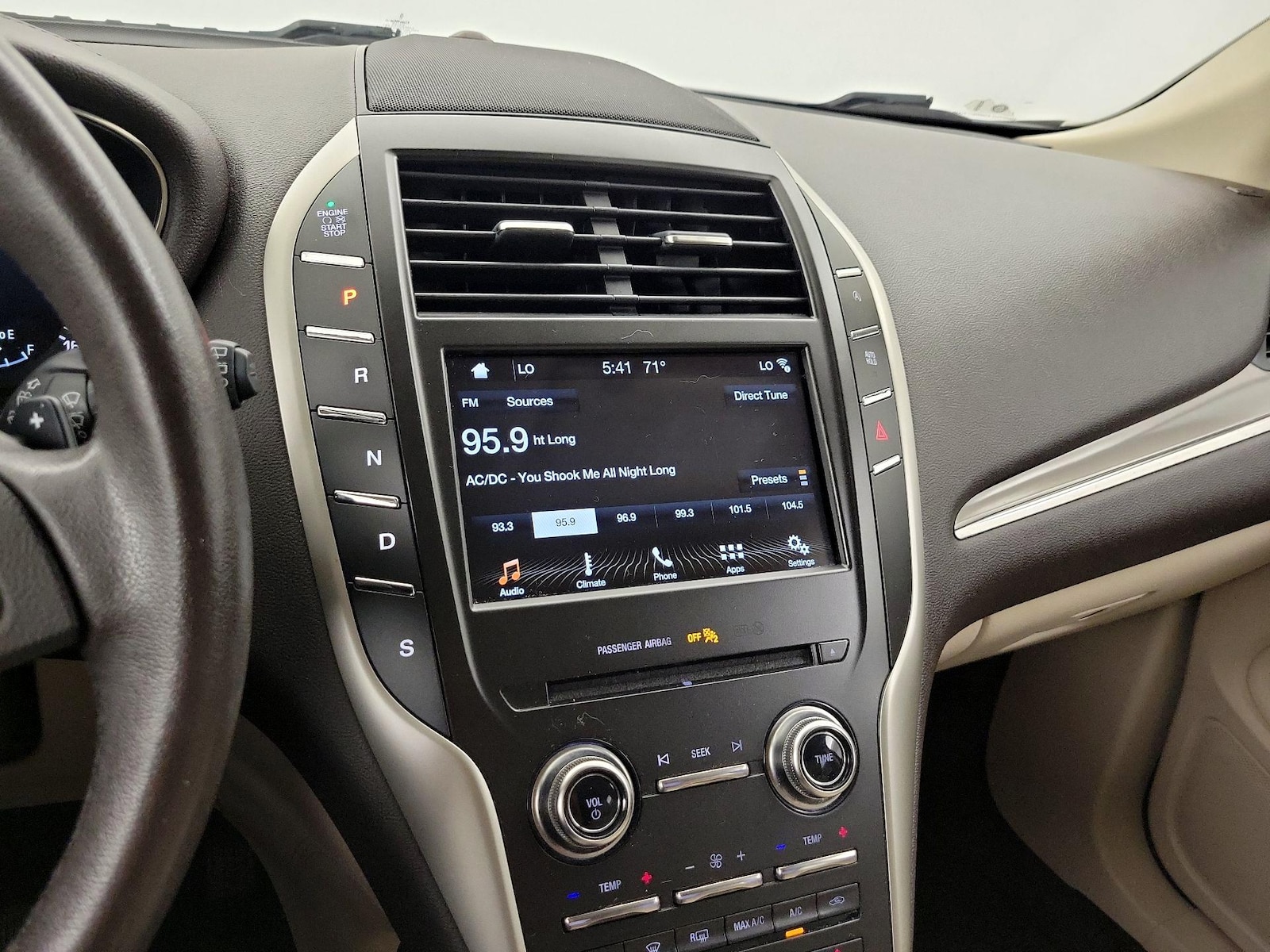 2018 Lincoln MKC Base/Premiere - Photo 16