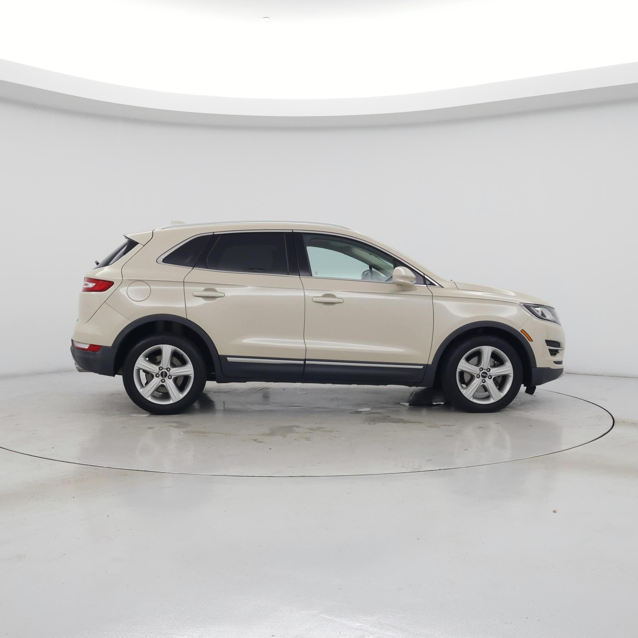 Thumbnail: 2018 Lincoln MKC - 7