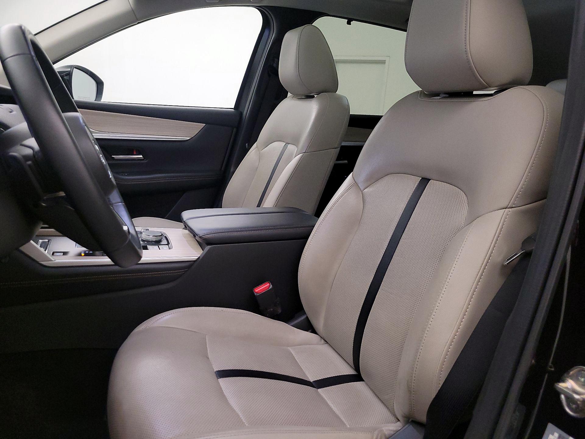 Thumbnail: 2025 Mazda CX-70 - 11