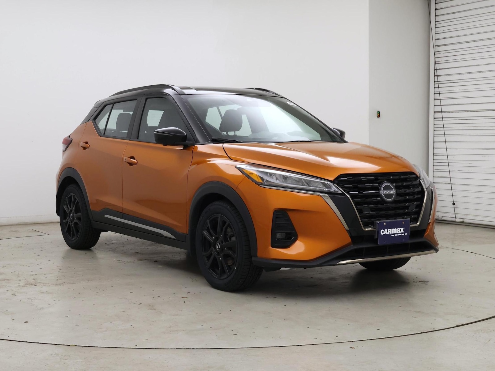 2023 Nissan Kicks SR - Photo 2
