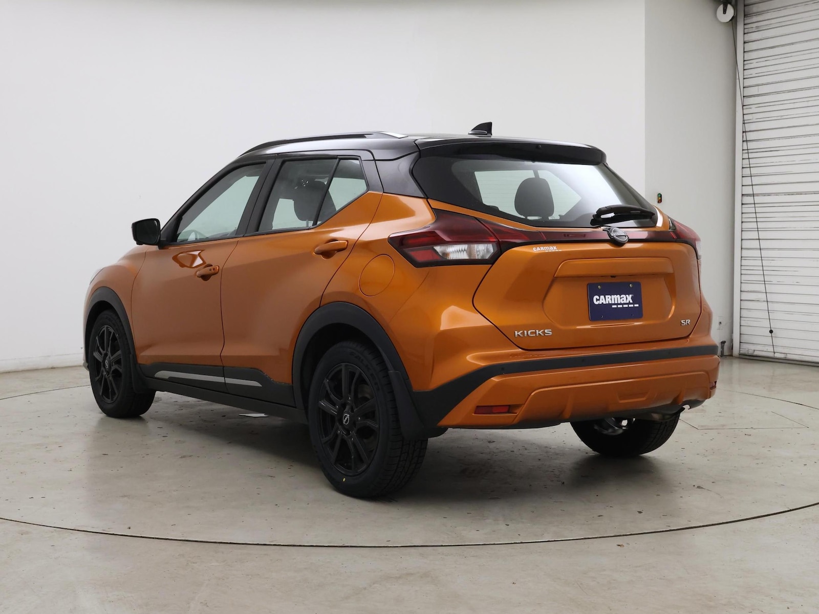 2023 Nissan Kicks SR - Photo 3