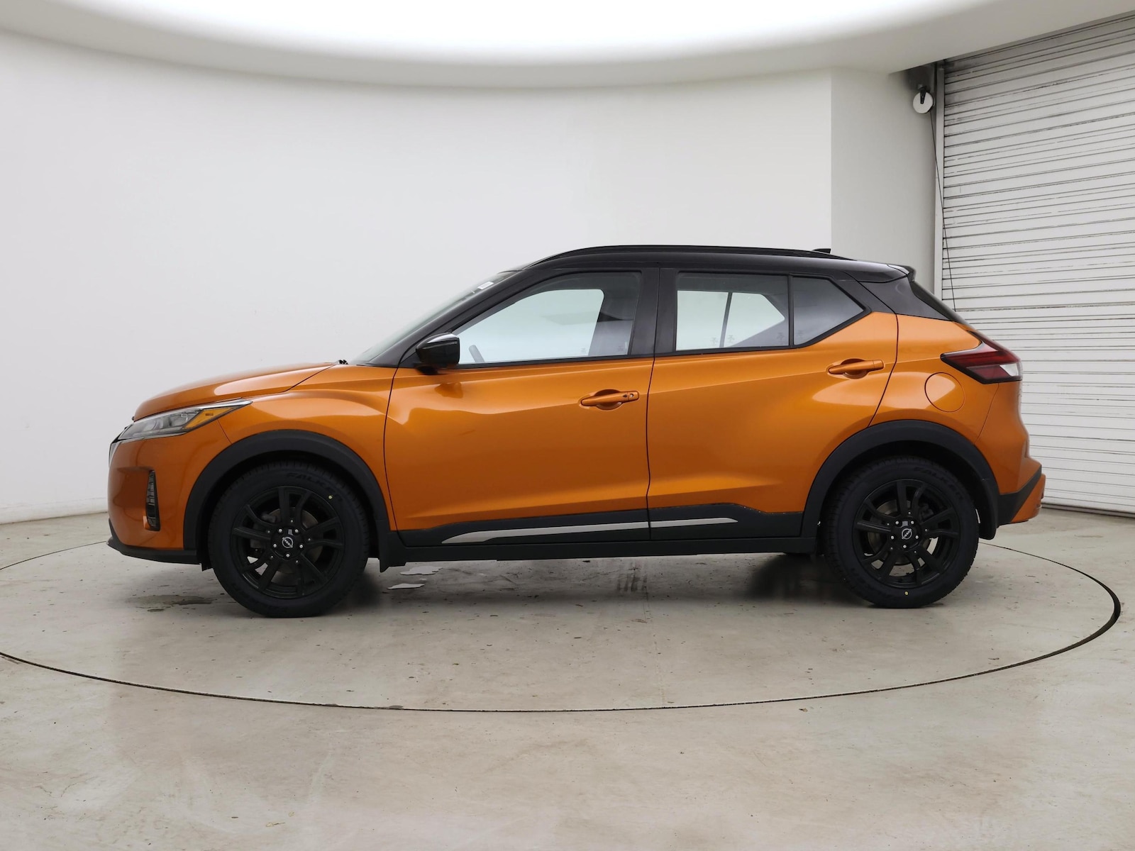 2023 Nissan Kicks SR - Photo 4