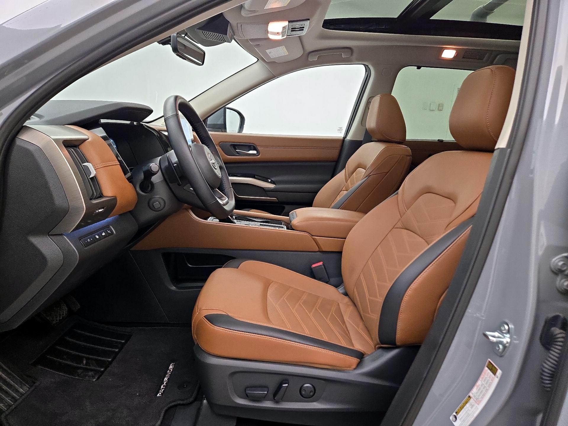 Thumbnail: 2025 Nissan Pathfinder - 11