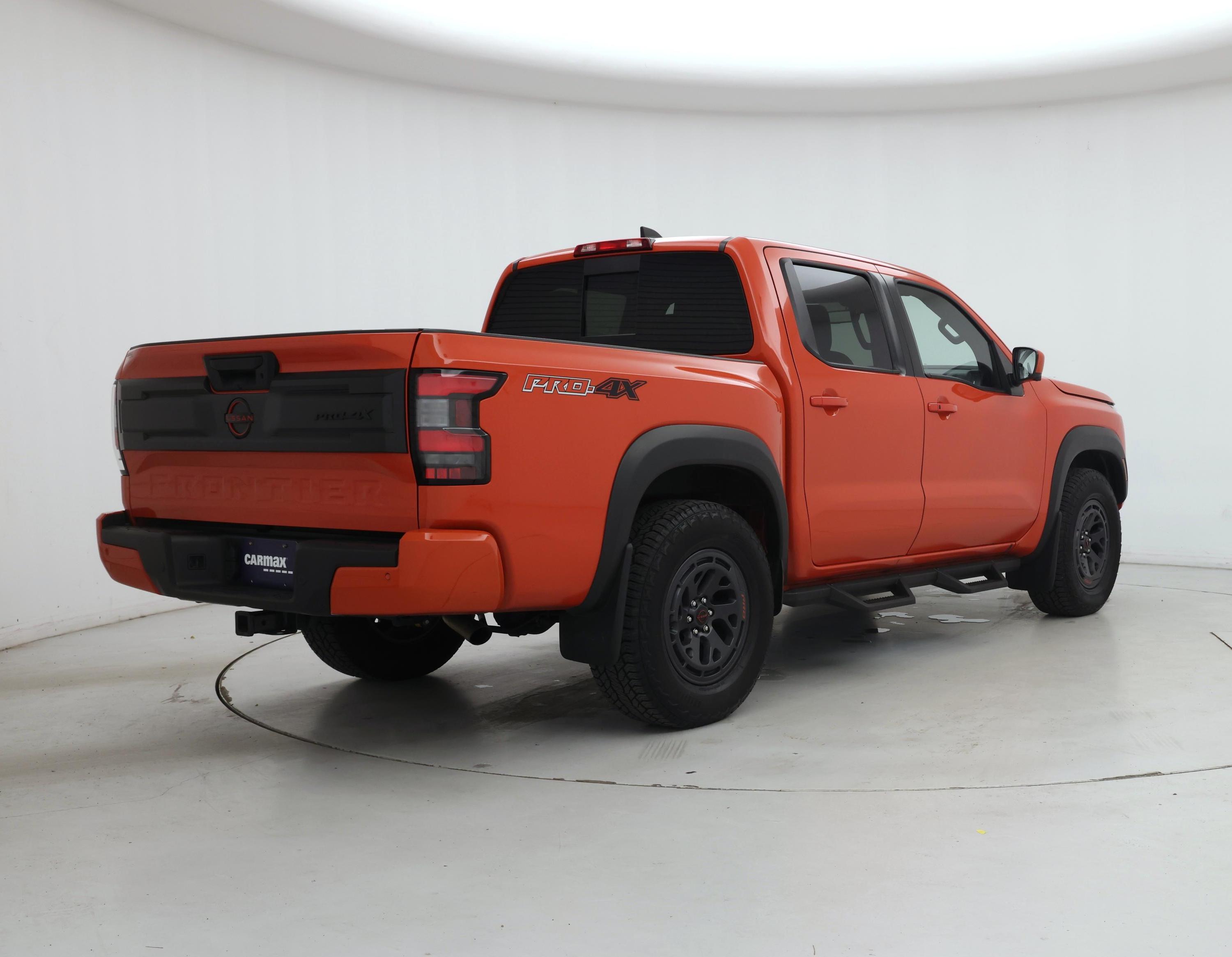 Thumbnail: 2025 Nissan Frontier - 8