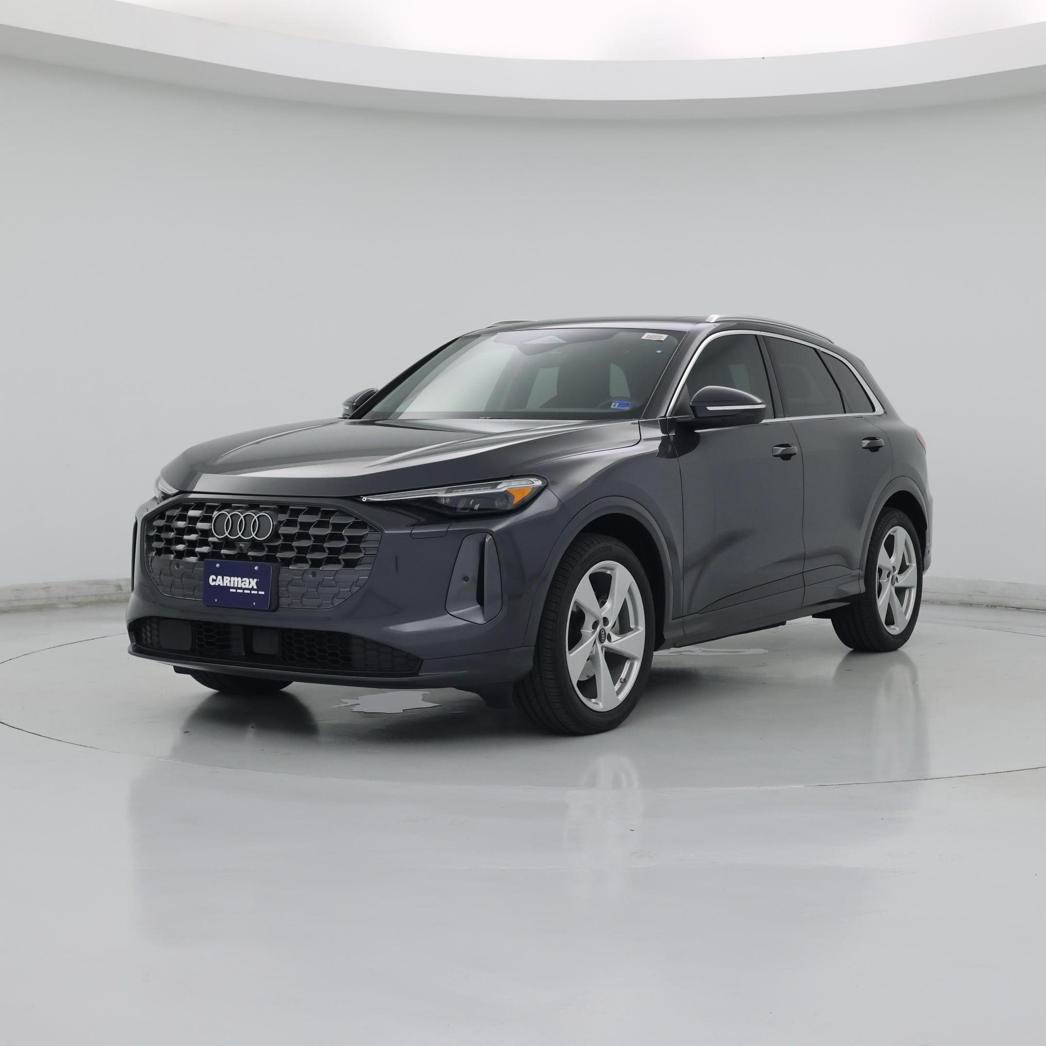 Thumbnail: 2025 Audi Q5 - 4
