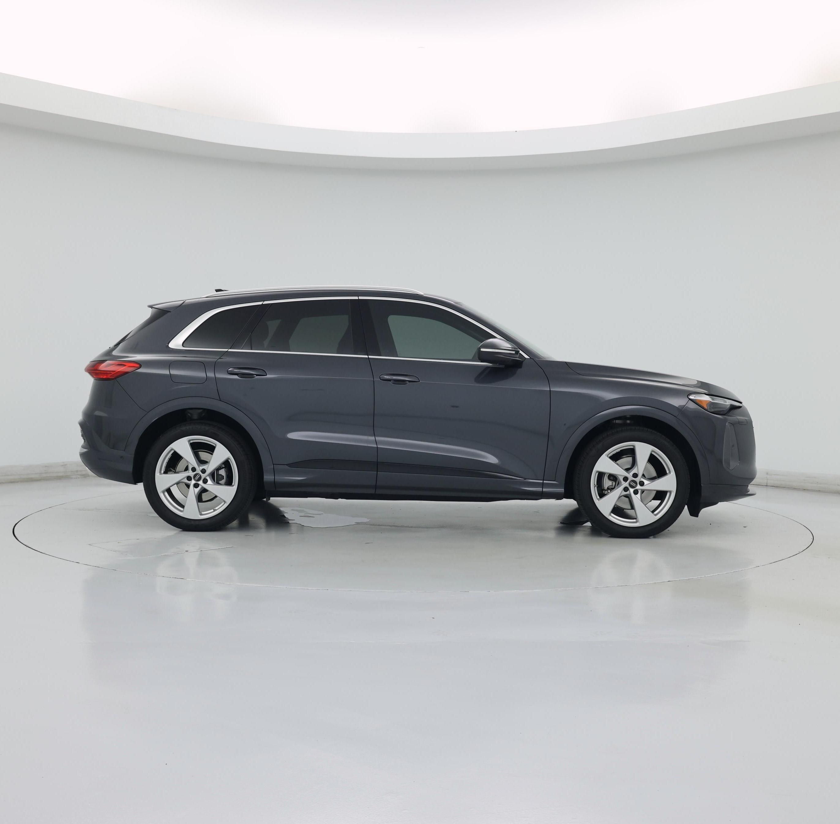 Thumbnail: 2025 Audi Q5 - 7