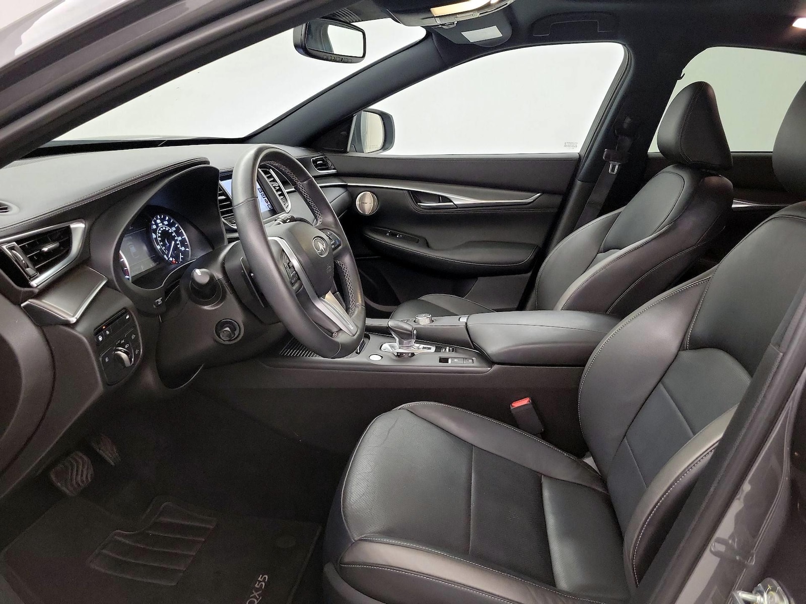 2023 INFINITI QX55 Essential - Photo 12