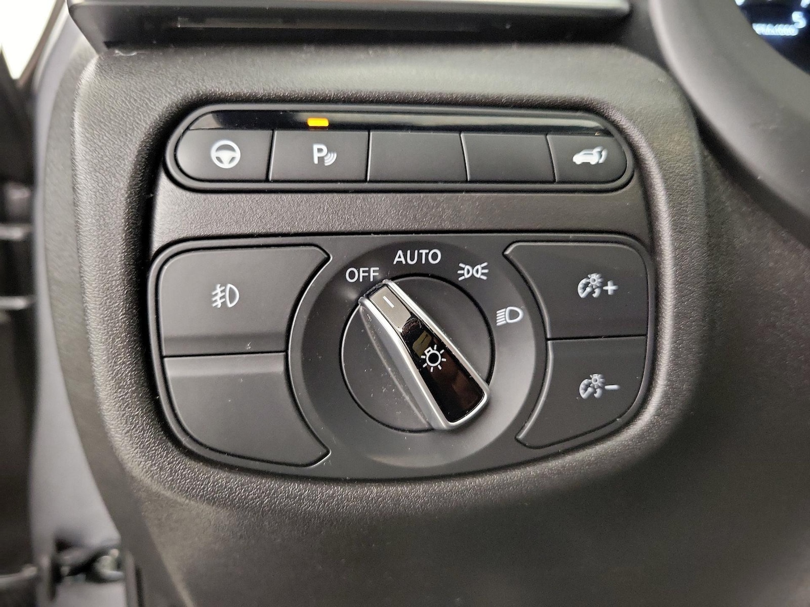 2023 INFINITI QX55 Essential - Photo 14