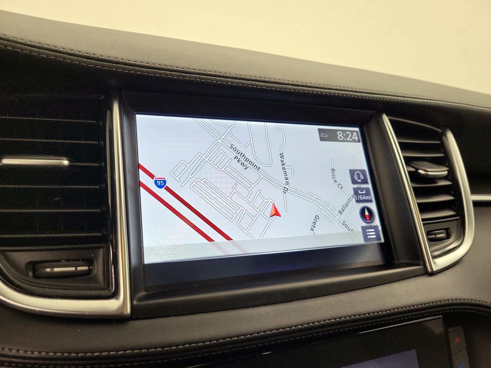 2023 INFINITI QX55 Essential - Photo 15