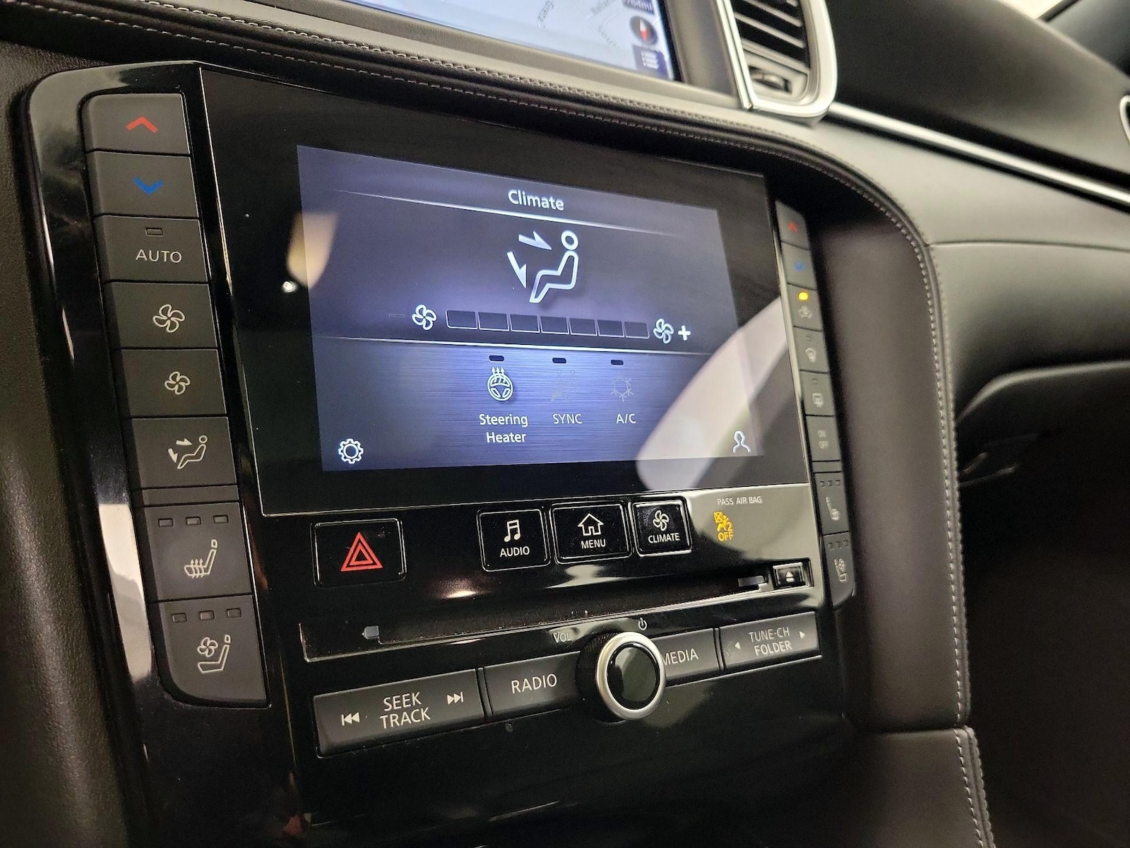 2023 INFINITI QX55 Essential - Photo 18