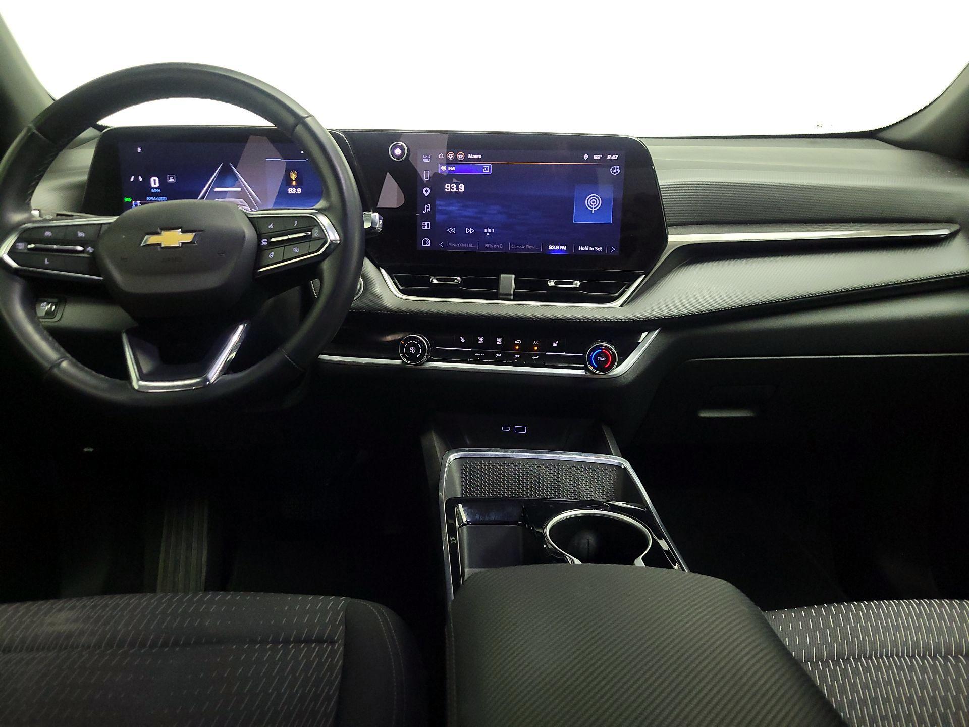Thumbnail: 2025 Chevrolet Equinox - 9