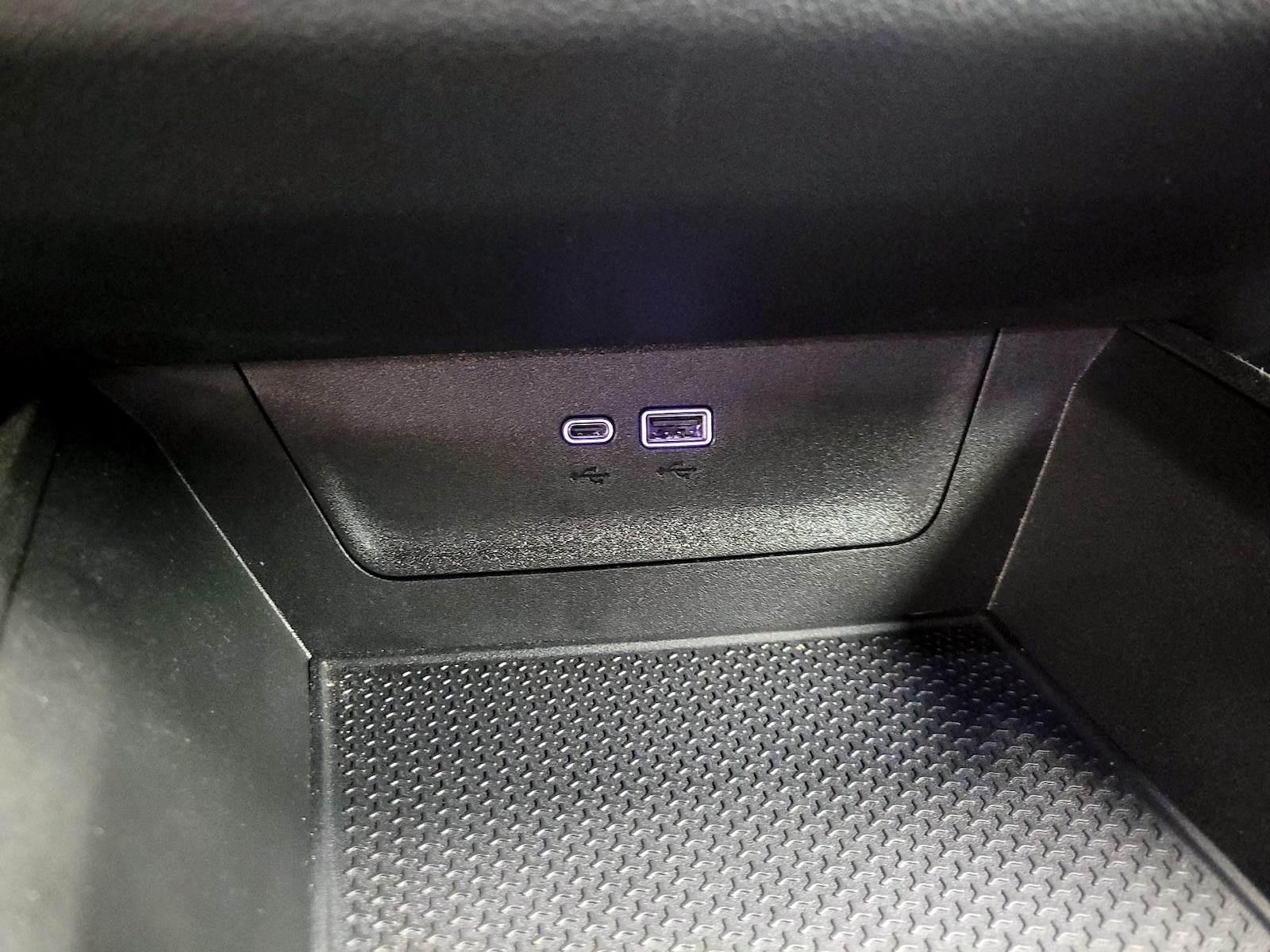 2025 Chevrolet Equinox LT - Photo 19