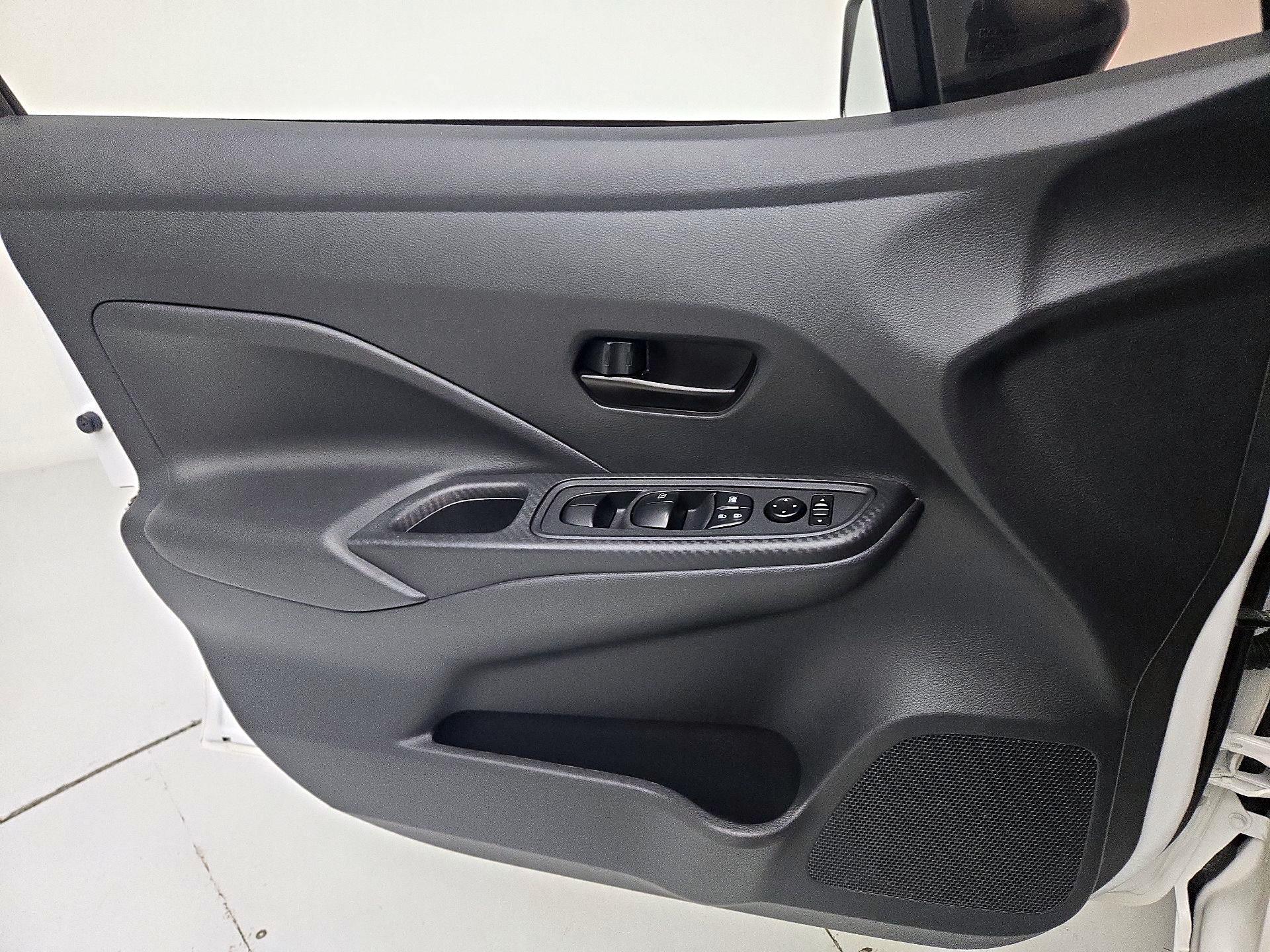 Thumbnail: 2021 Nissan Versa - 12
