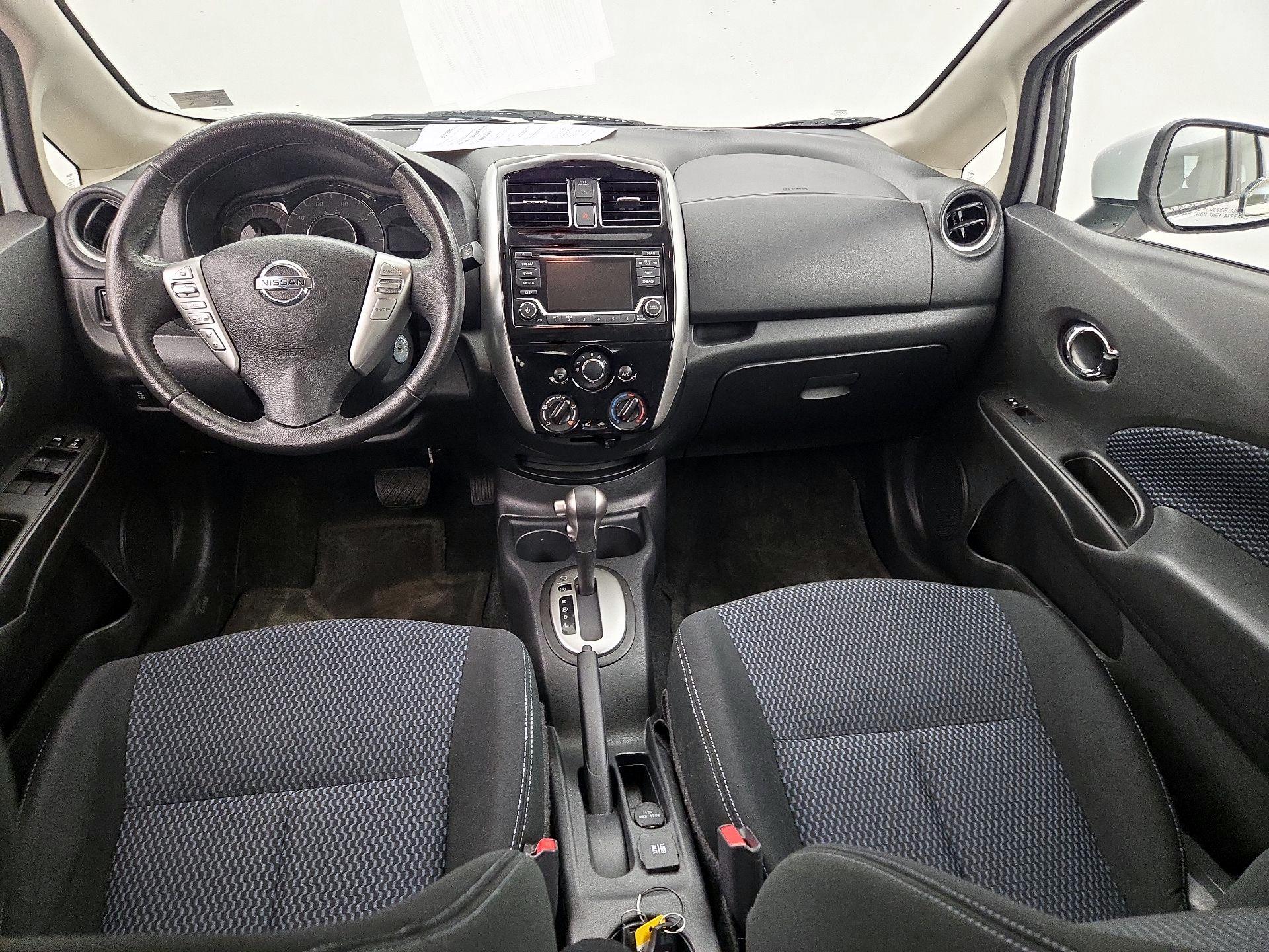 Thumbnail: 2016 Nissan Versa Note - 9