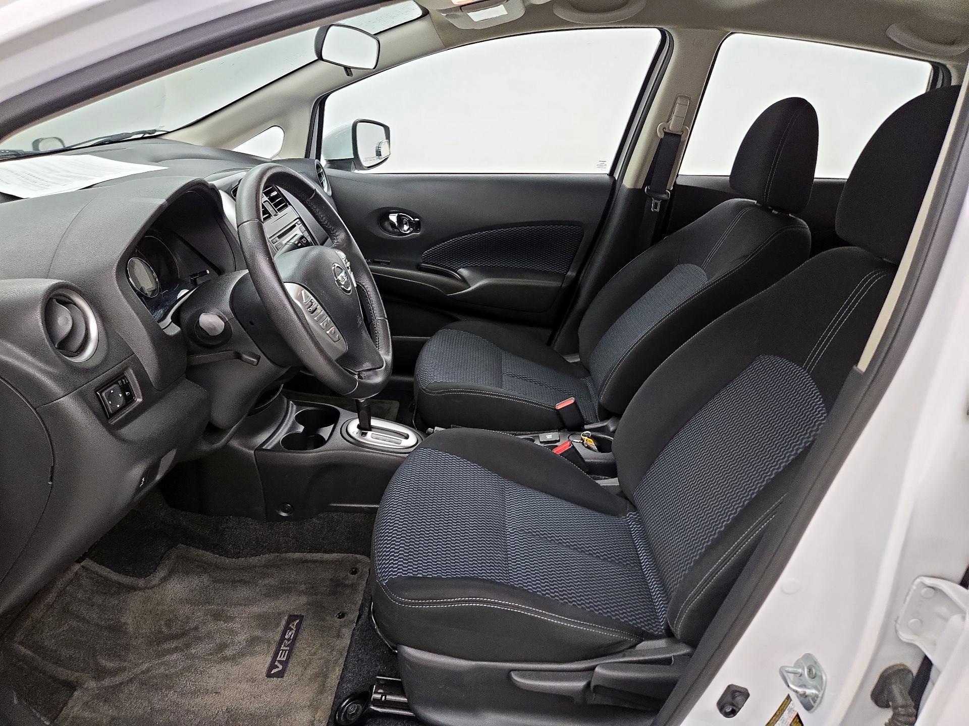 Thumbnail: 2016 Nissan Versa Note - 11