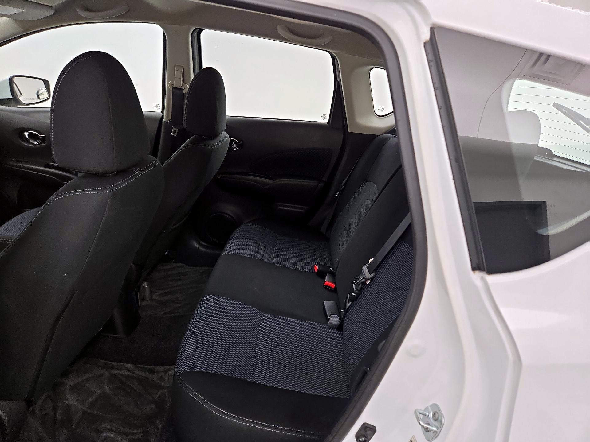 Thumbnail: 2016 Nissan Versa Note - 19