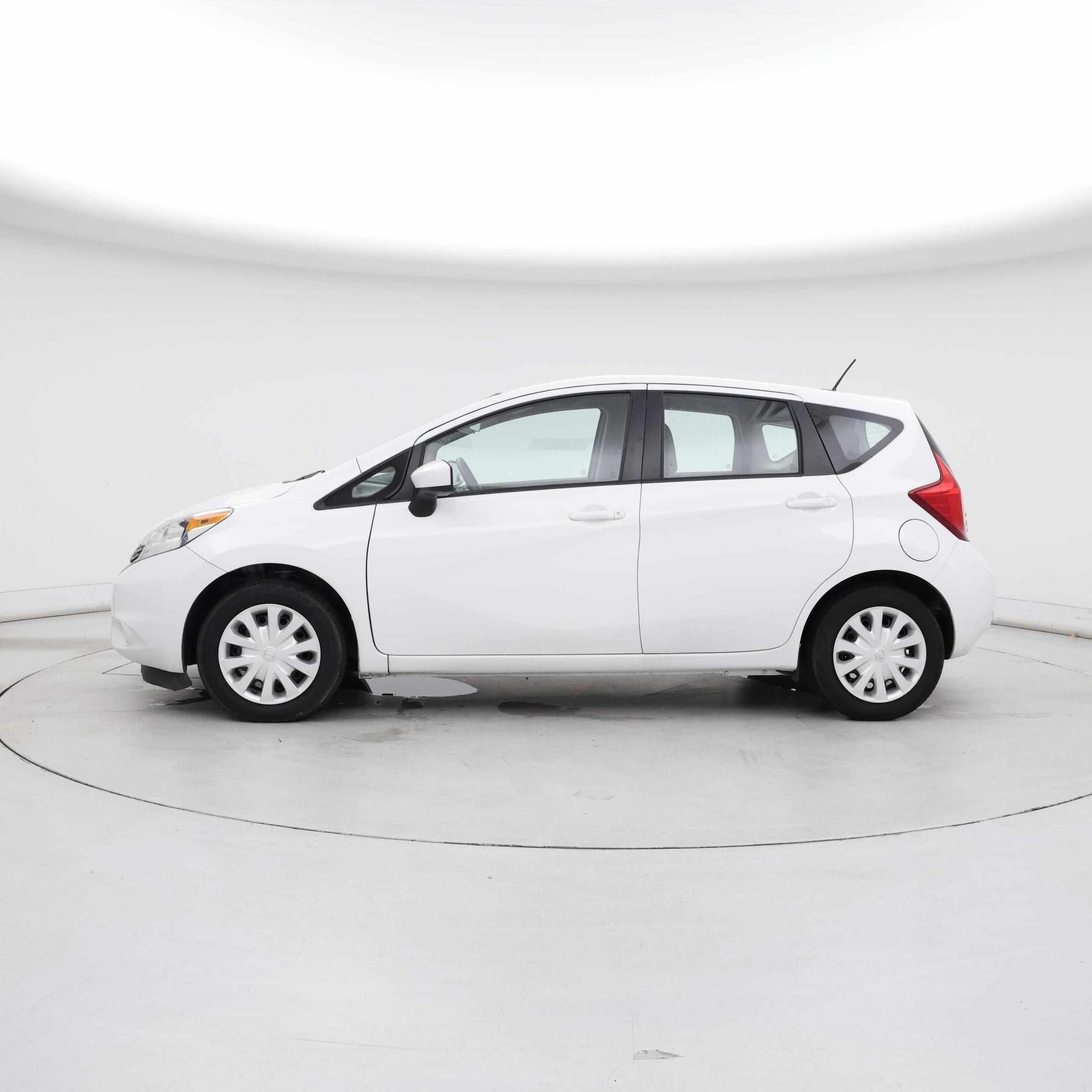 Thumbnail: 2016 Nissan Versa Note - 3