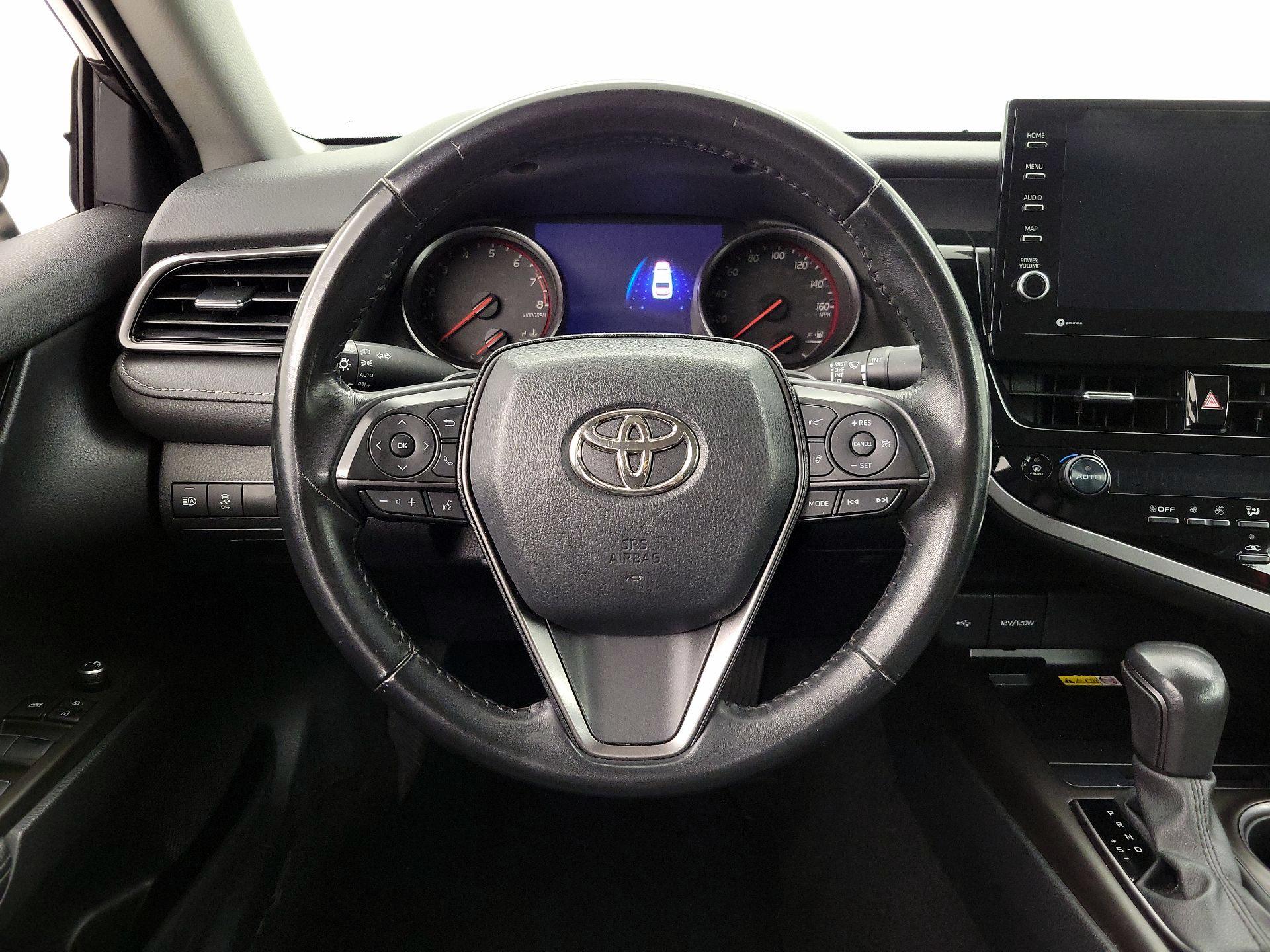 Thumbnail: 2023 Toyota Camry - 10