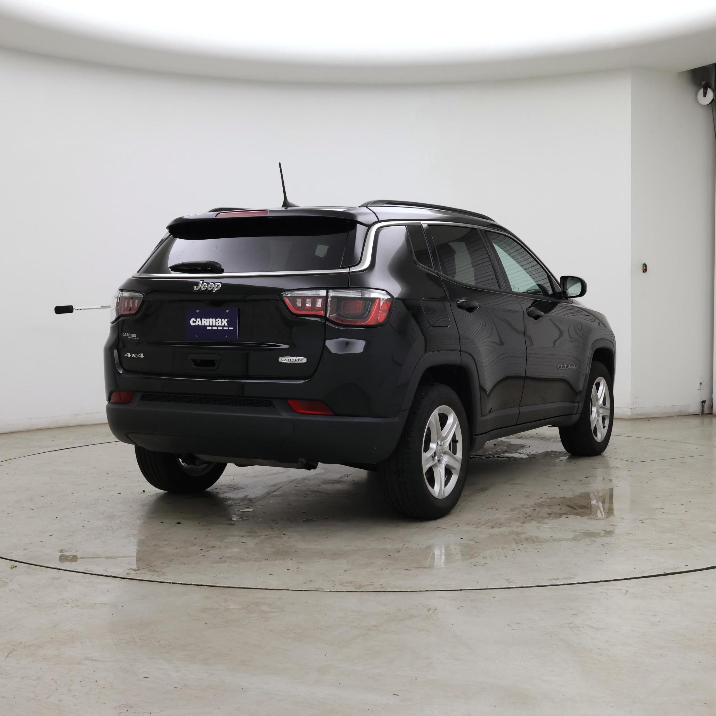 Thumbnail: 2022 Jeep Compass - 8