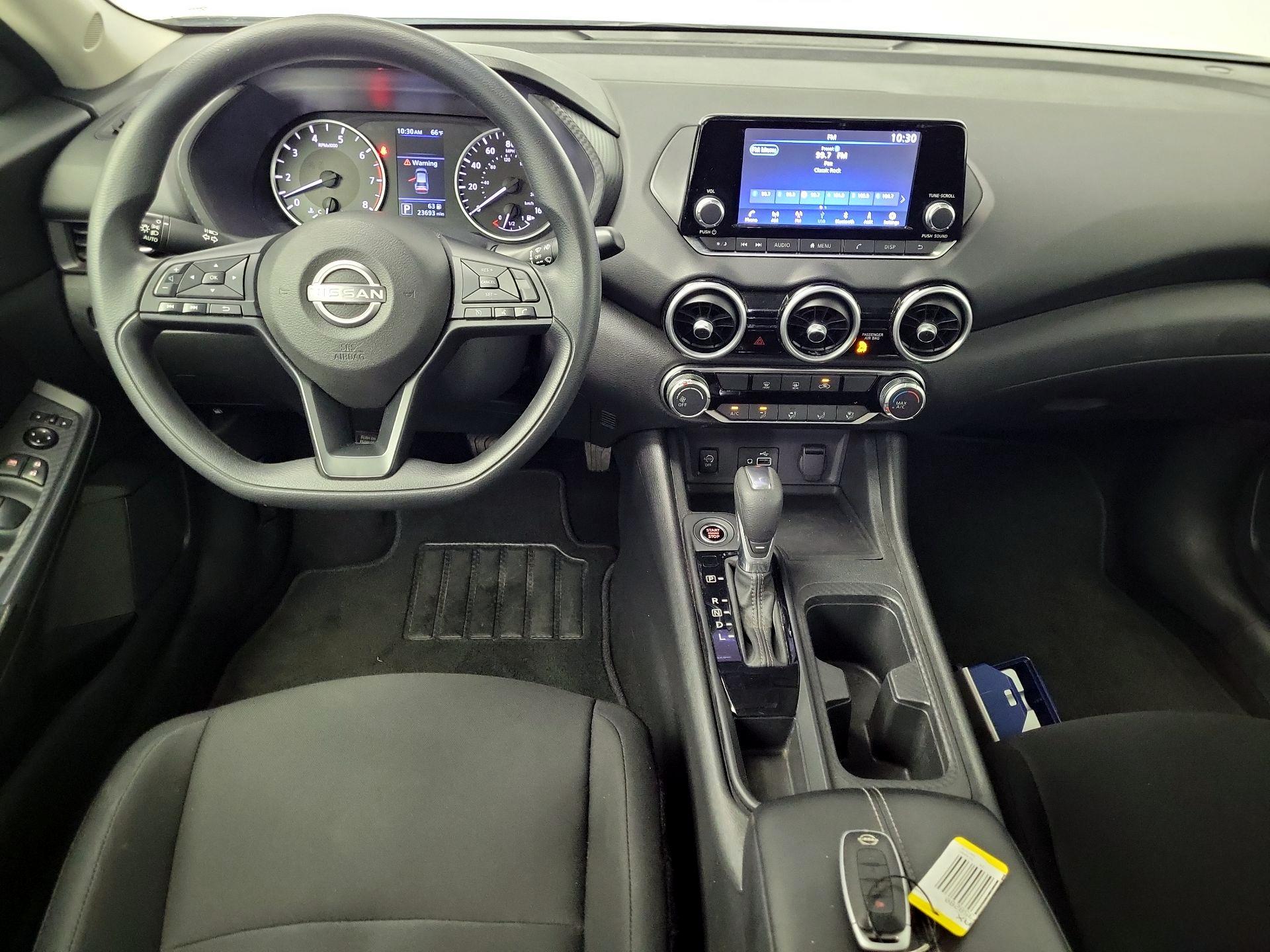 Thumbnail: 2024 Nissan Sentra - 9
