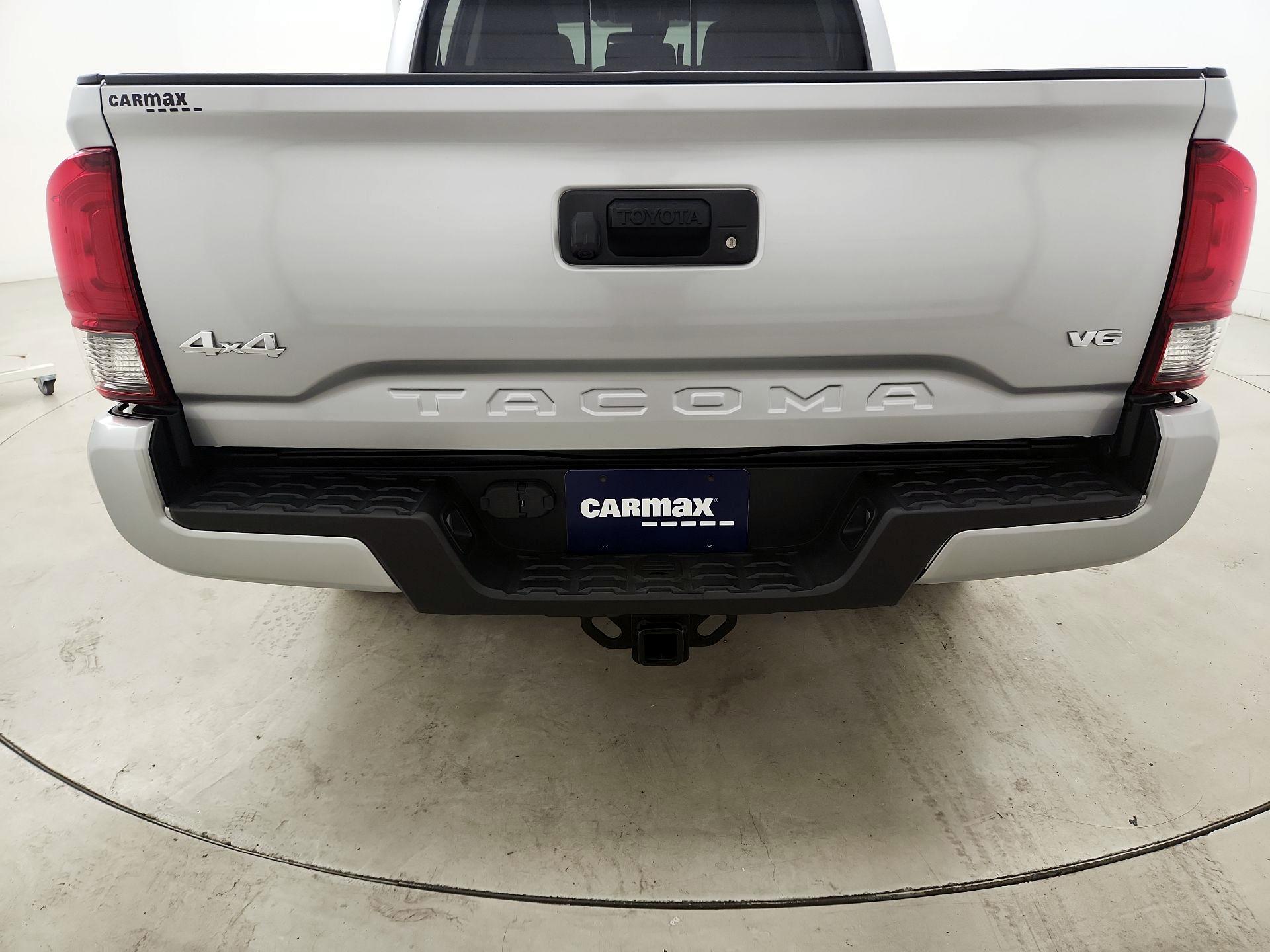 Thumbnail: 2023 Toyota Tacoma - 20