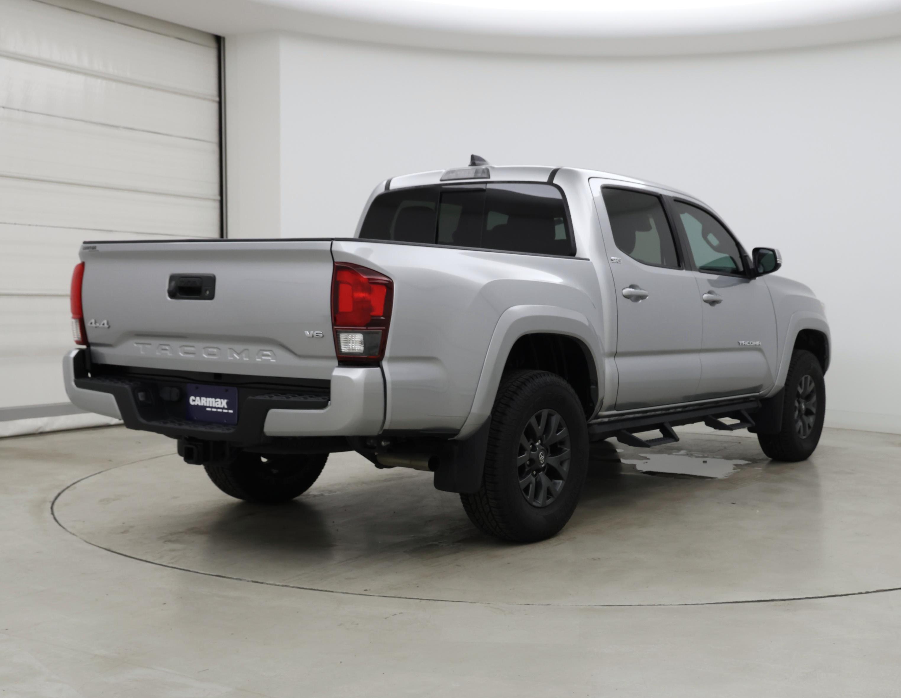 Thumbnail: 2023 Toyota Tacoma - 8