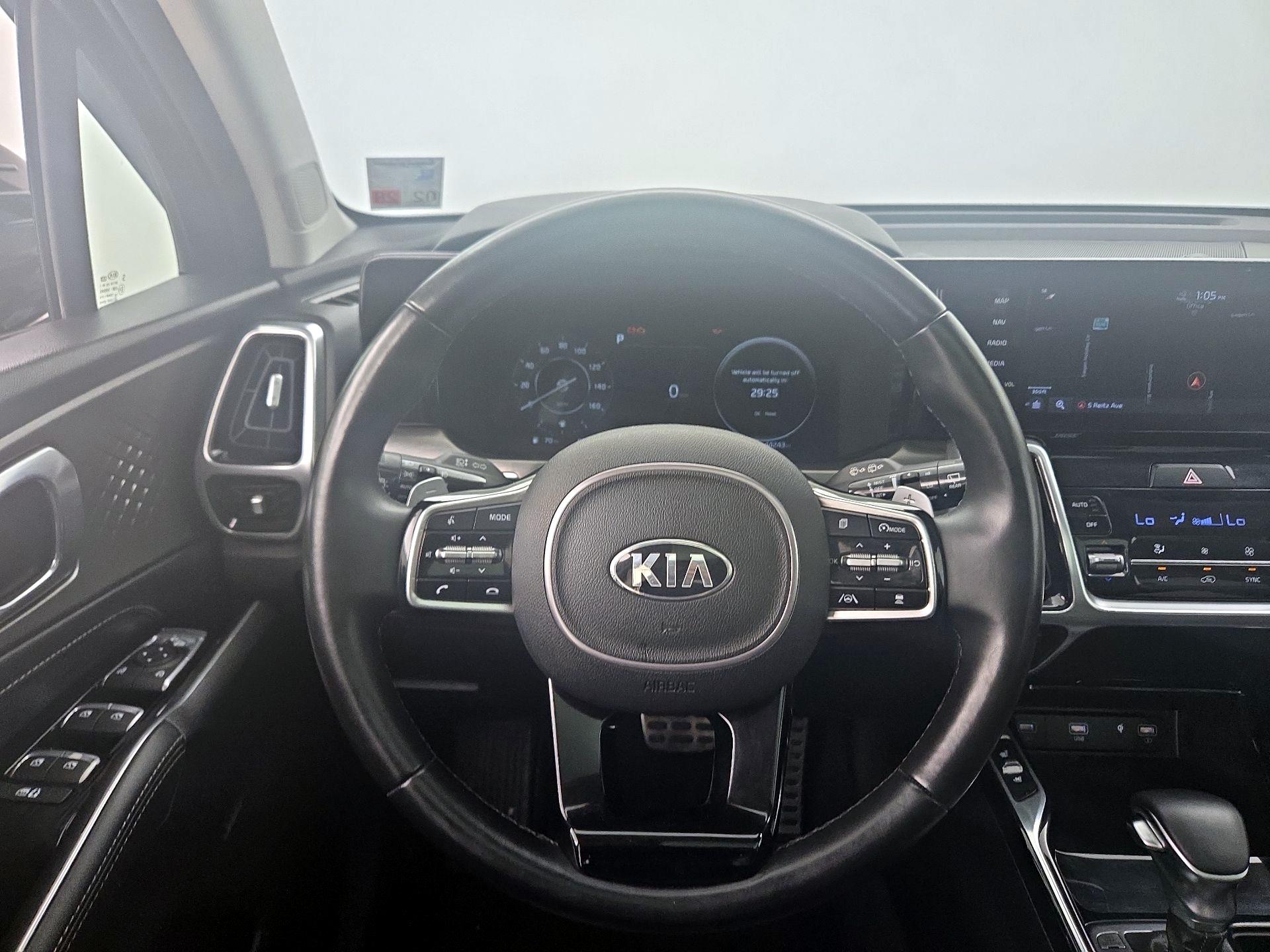 Thumbnail: 2021 Kia Sorento - 10