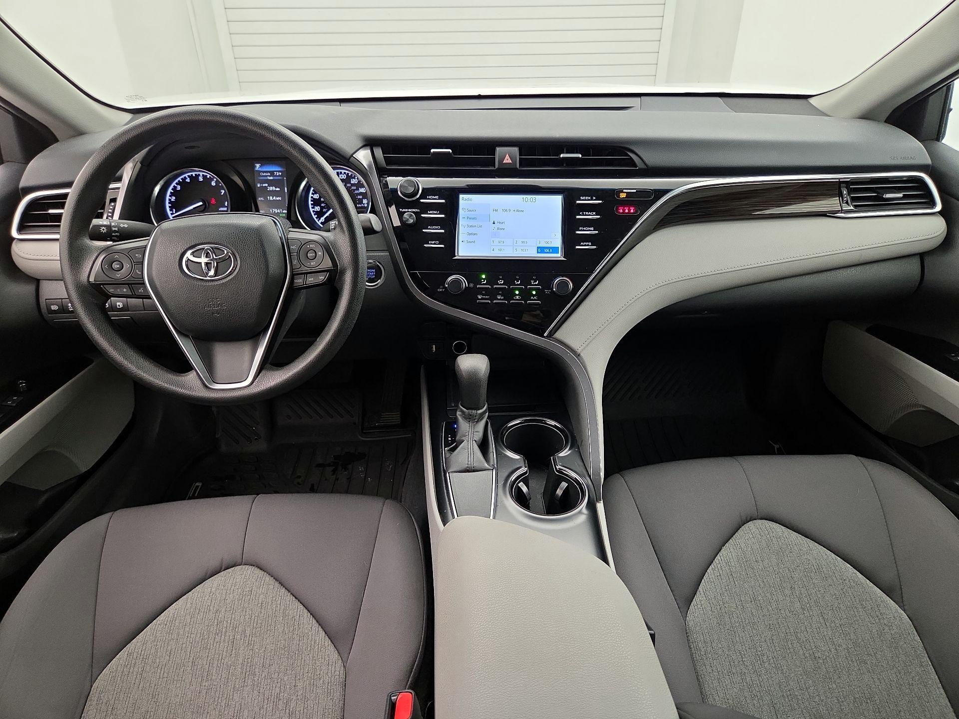 Thumbnail: 2018 Toyota Camry - 9