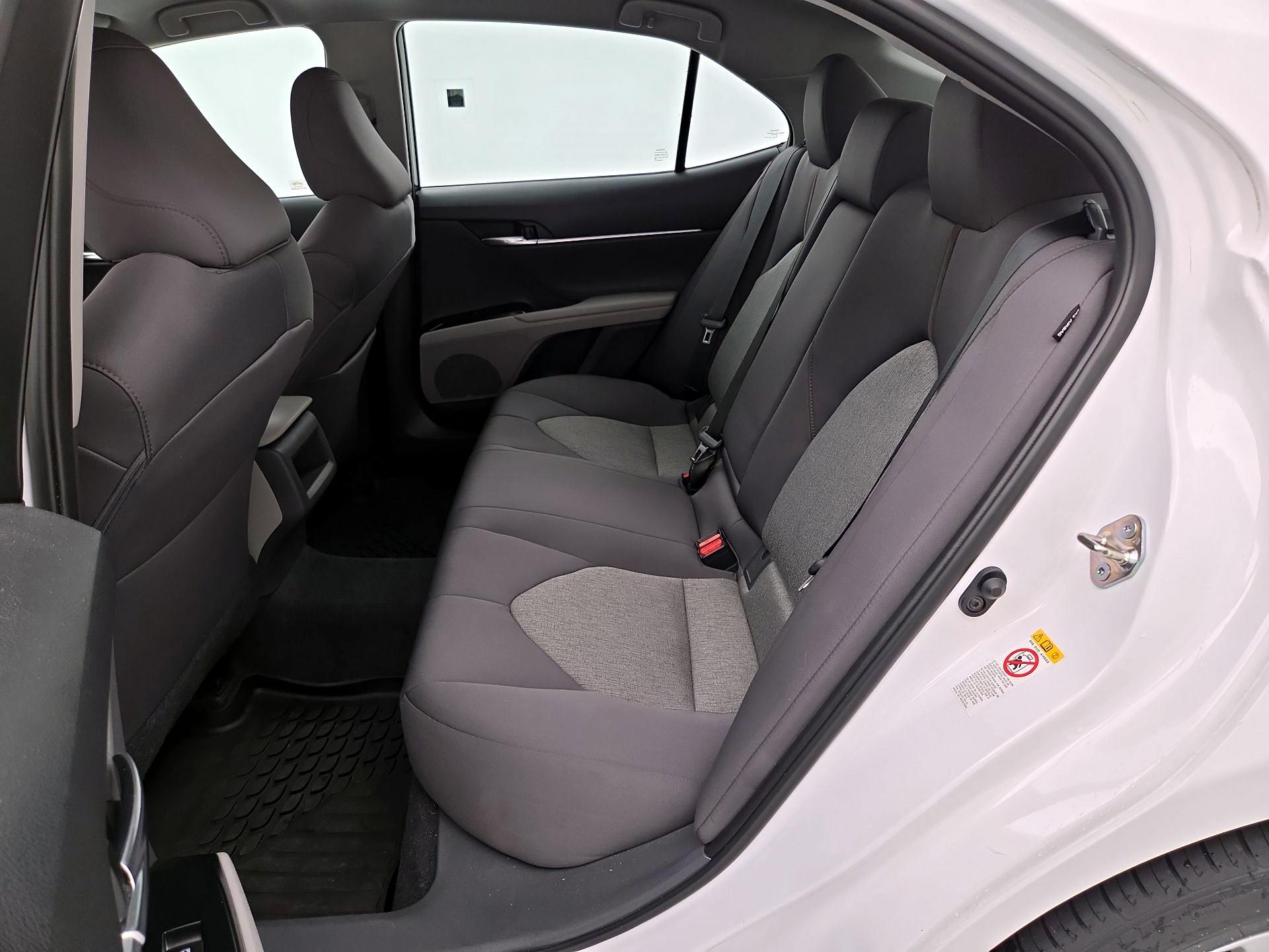 Thumbnail: 2018 Toyota Camry - 19