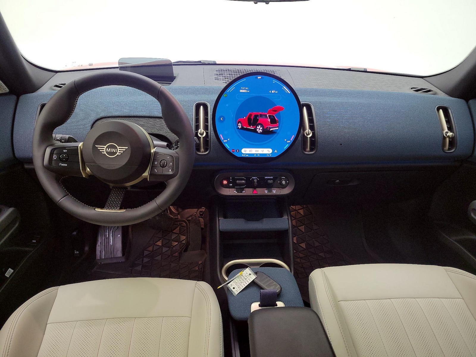 2025 MINI Countryman SE - Photo 10