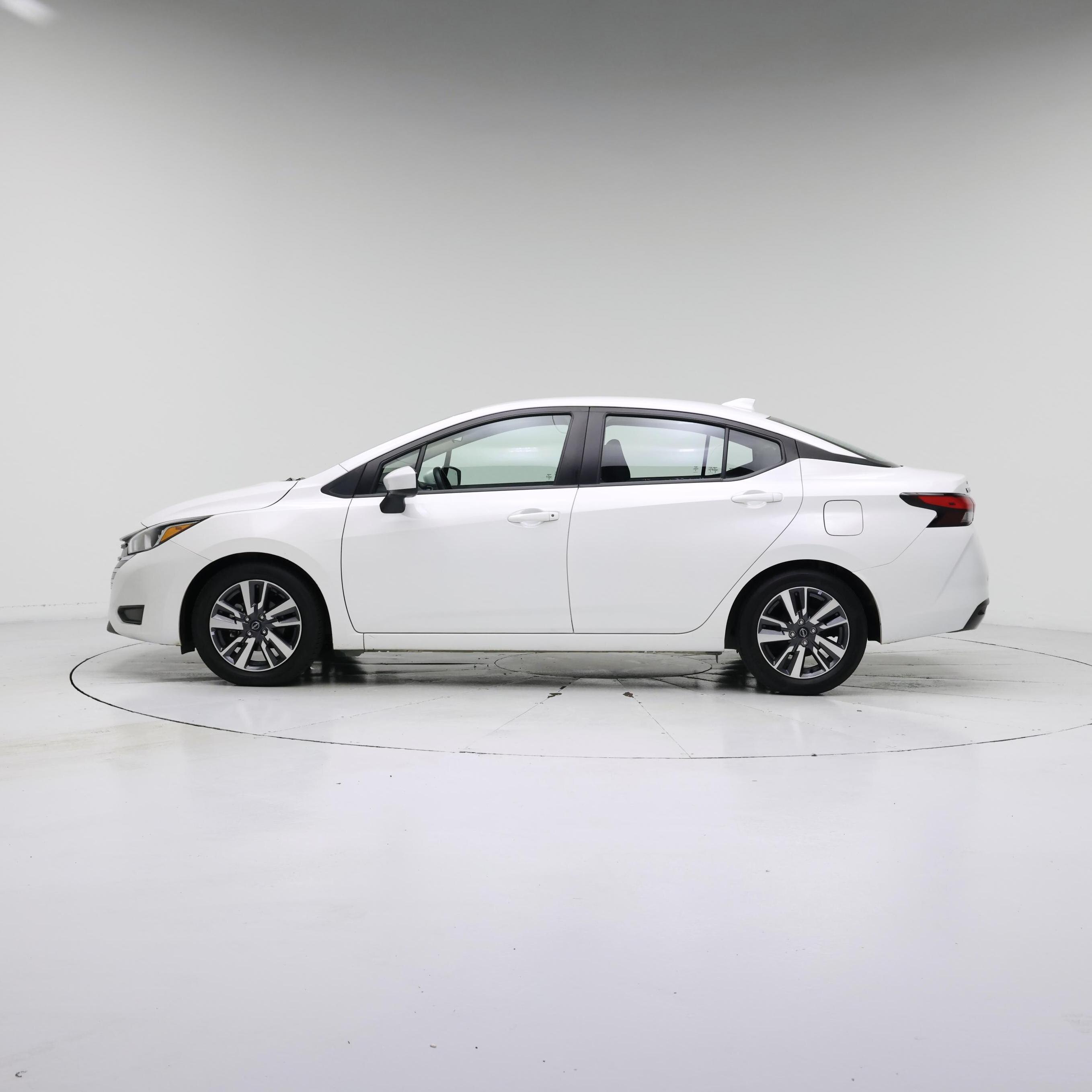 Thumbnail: 2023 Nissan Versa - 3
