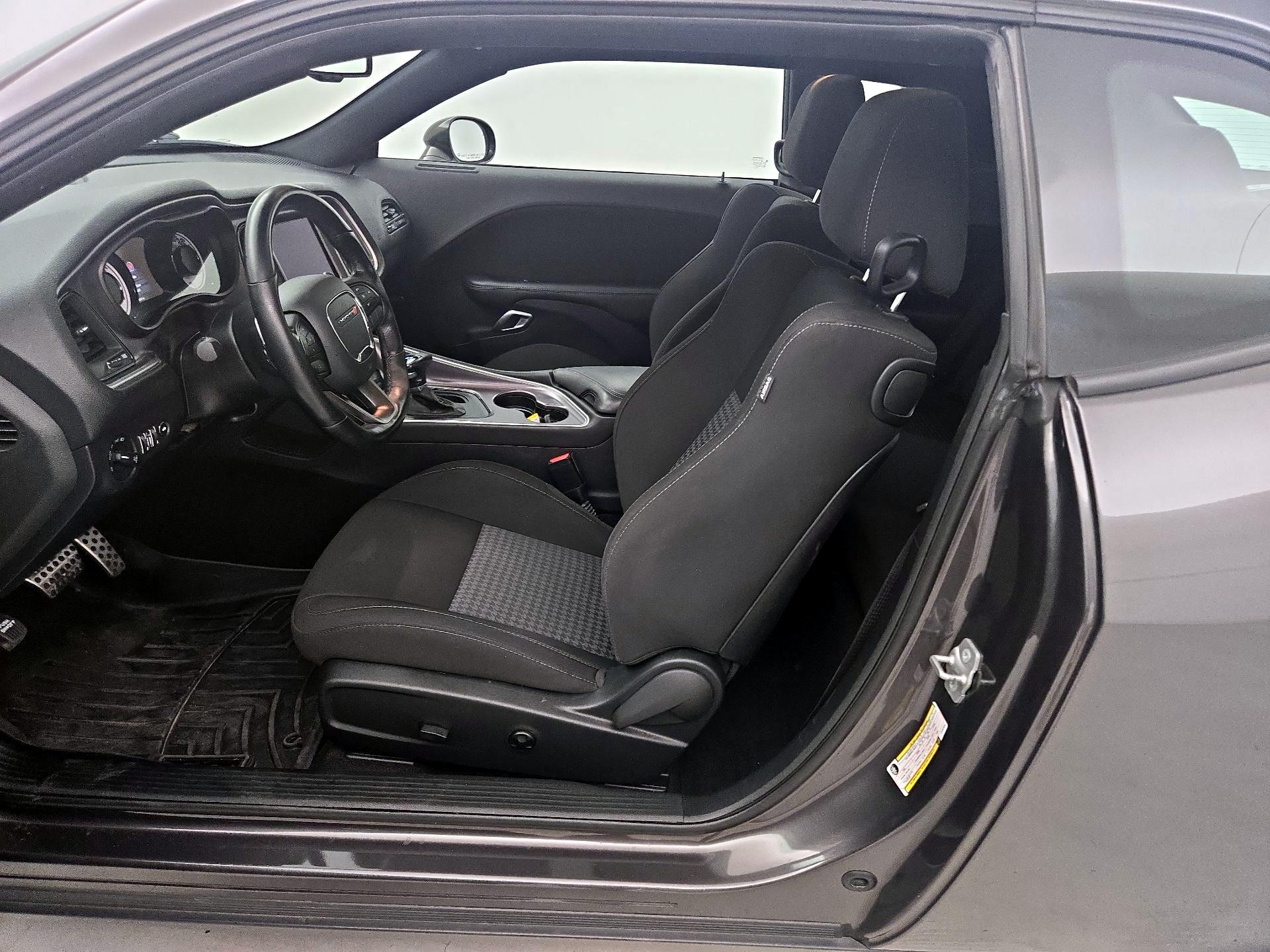 Thumbnail: 2020 Dodge Challenger - 11