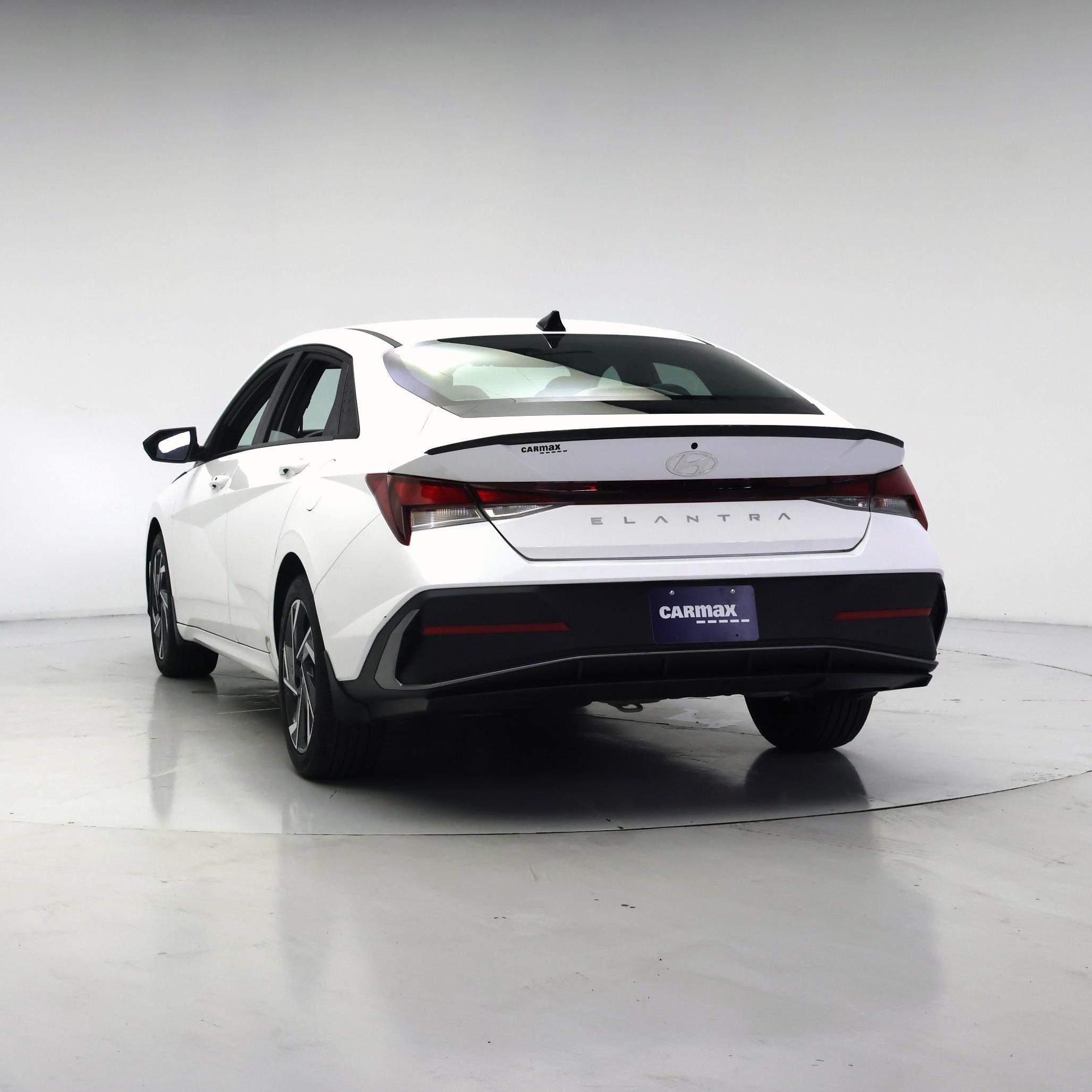 Thumbnail: 2025 Hyundai Elantra - 6