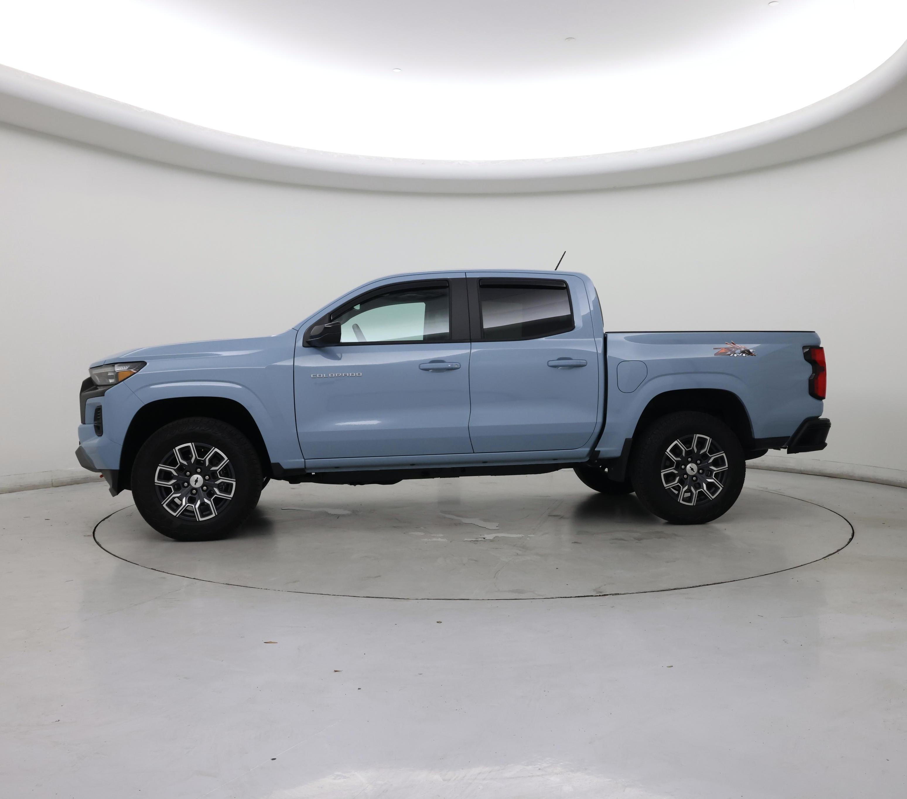 Thumbnail: 2026 Chevrolet Colorado - 3