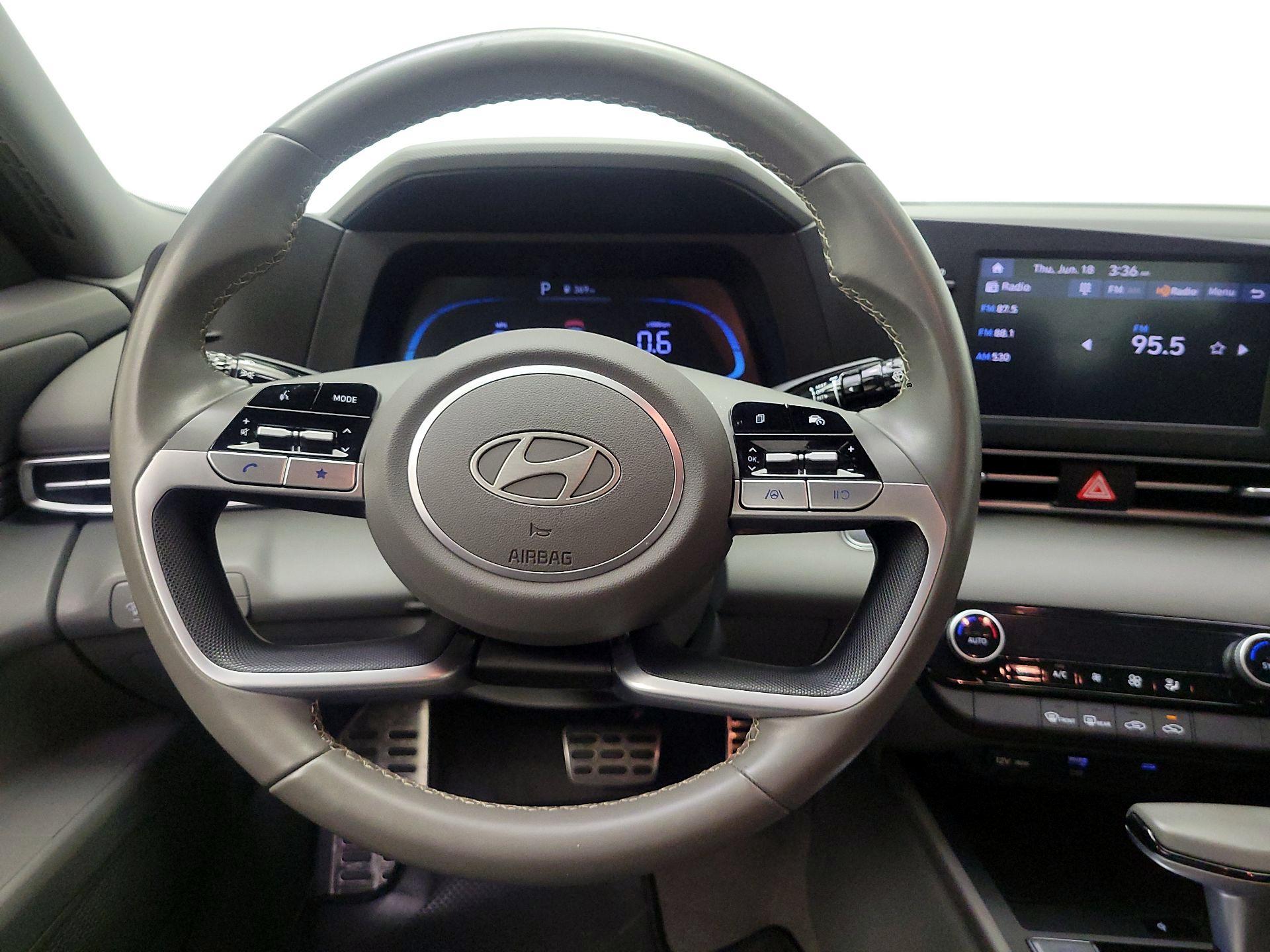 Thumbnail: 2025 Hyundai Elantra - 10