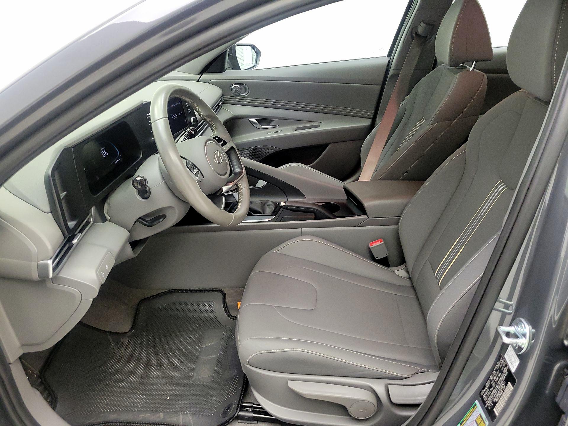Thumbnail: 2025 Hyundai Elantra - 11