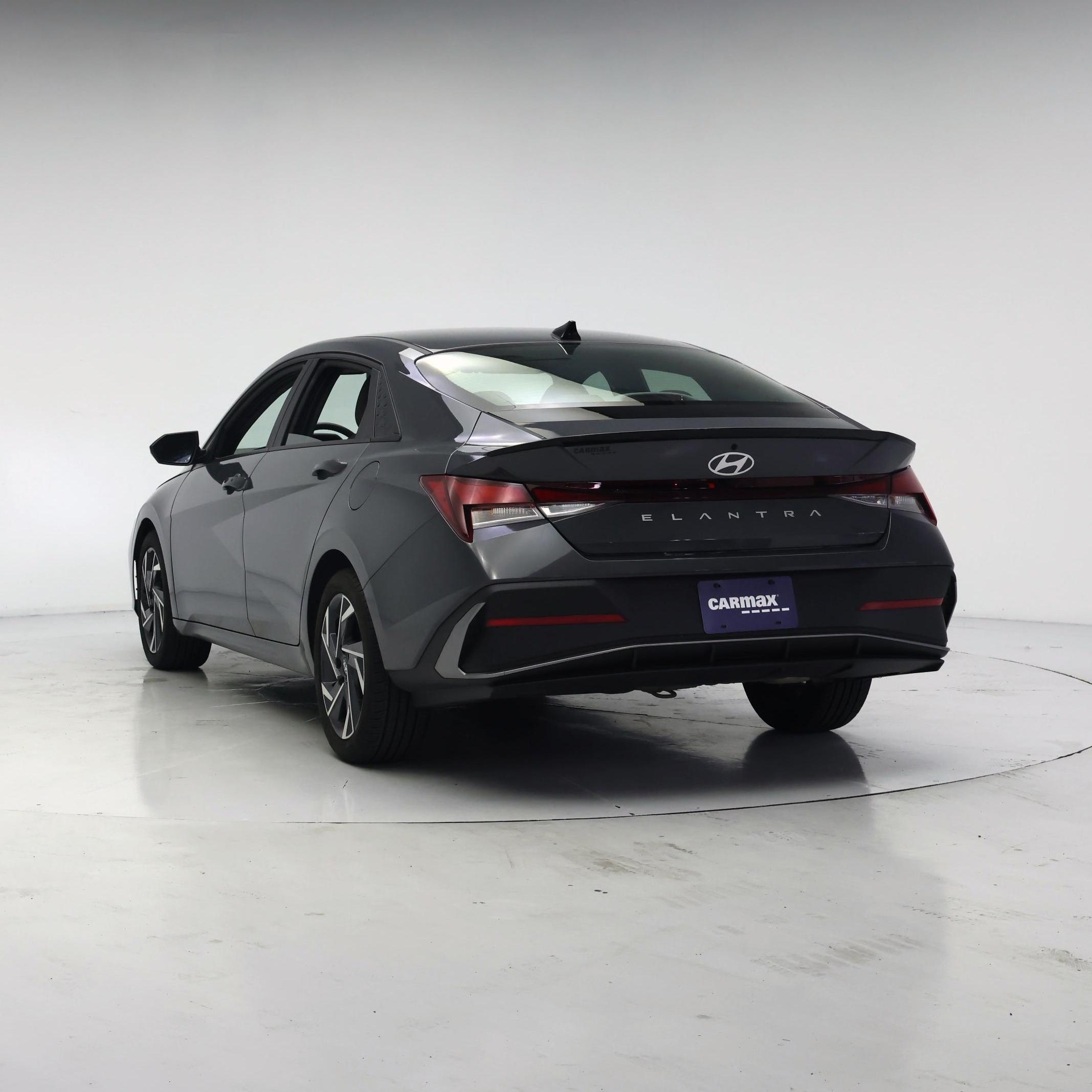Thumbnail: 2025 Hyundai Elantra - 2