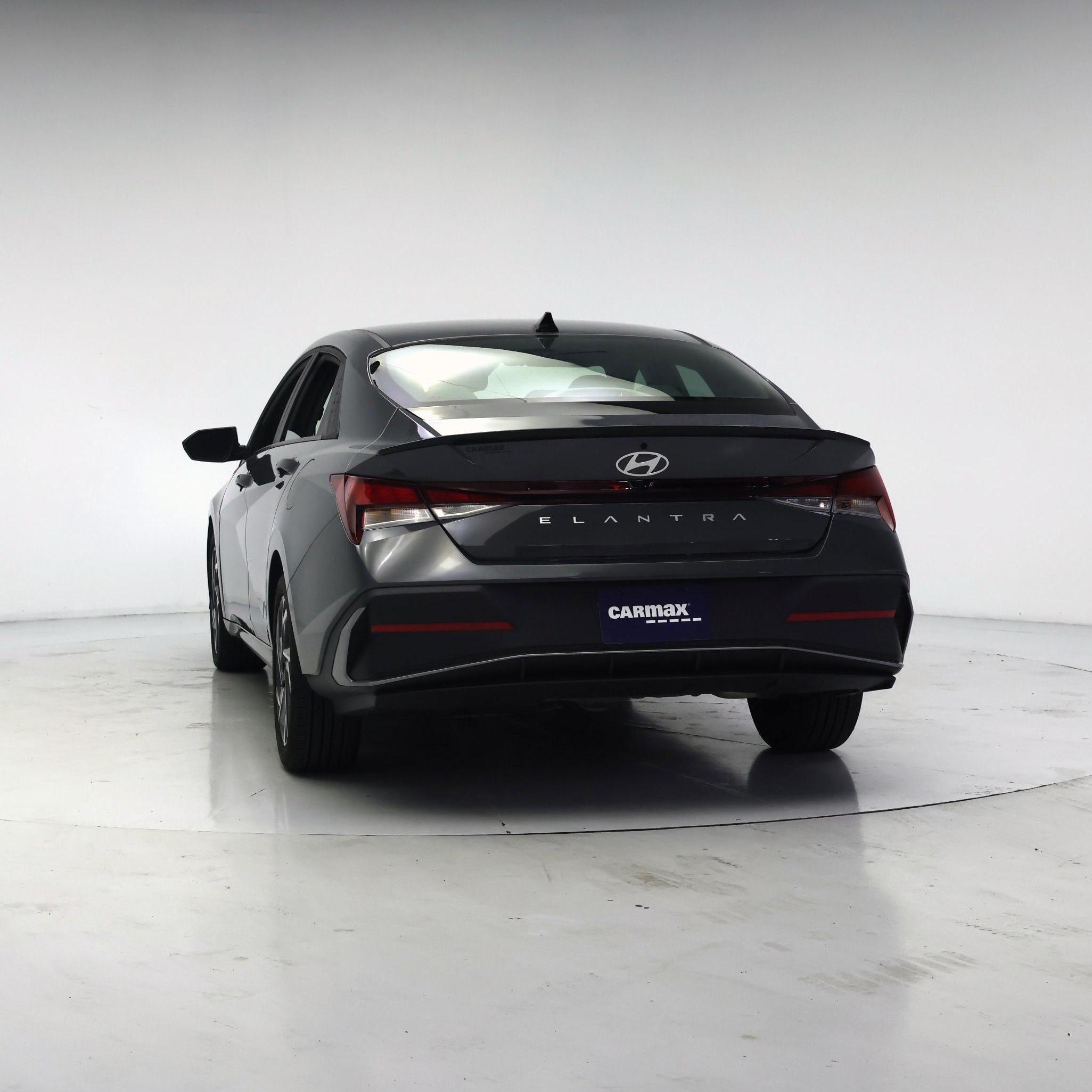 Thumbnail: 2025 Hyundai Elantra - 6