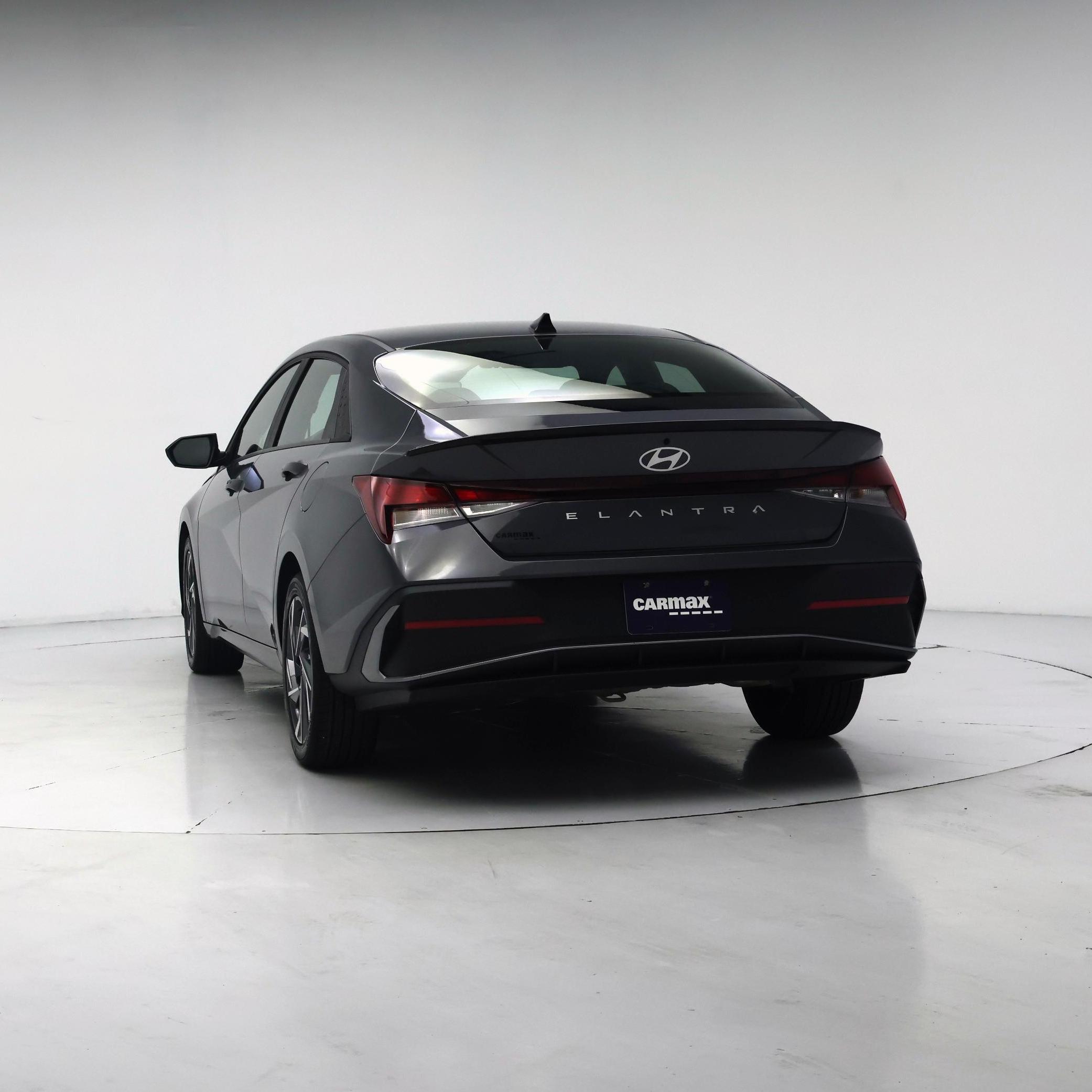Thumbnail: 2025 Hyundai Elantra - 6