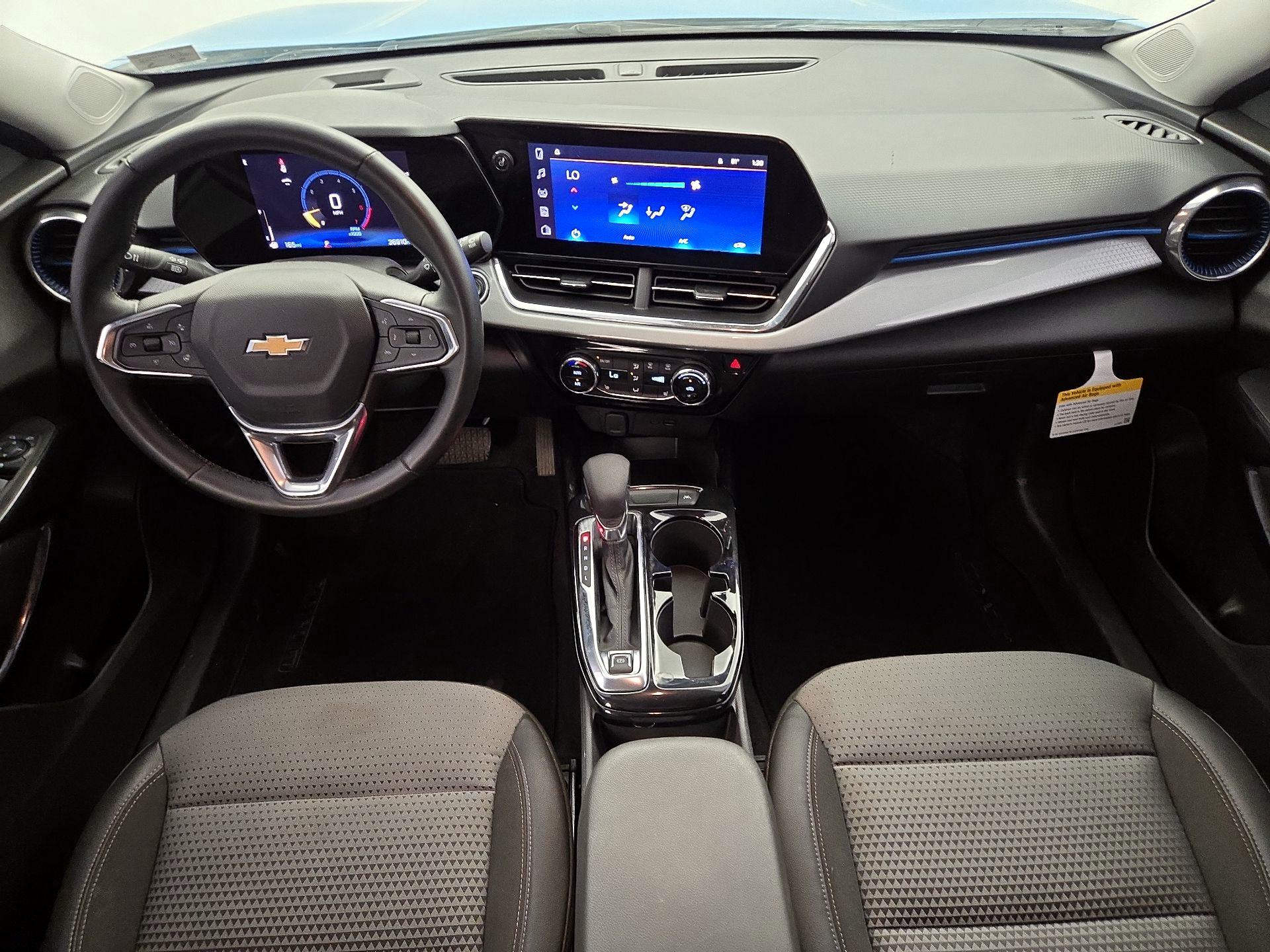 Thumbnail: 2025 Chevrolet Trax - 9