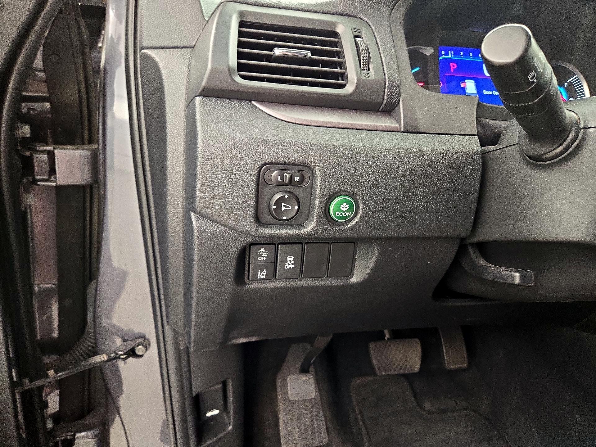 Thumbnail: 2020 Honda Pilot - 13
