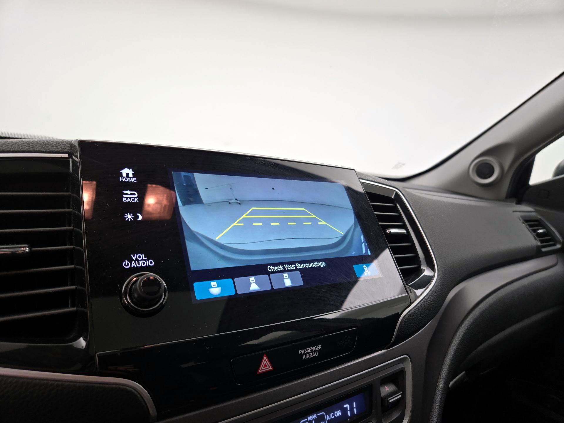 Thumbnail: 2020 Honda Pilot - 14