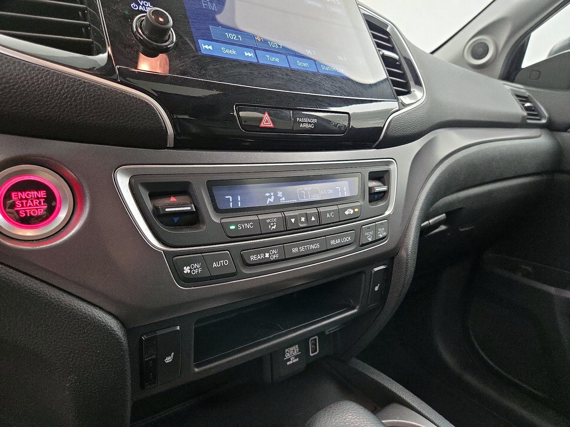 Thumbnail: 2020 Honda Pilot - 16