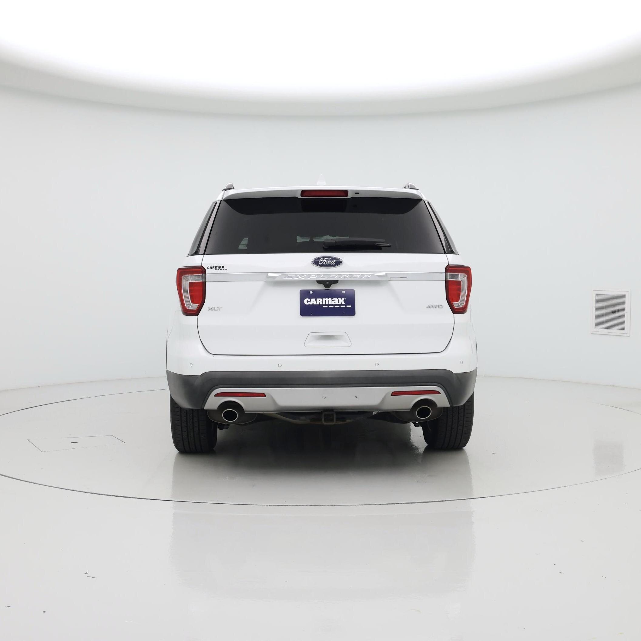 Thumbnail: 2017 Ford Explorer - 6