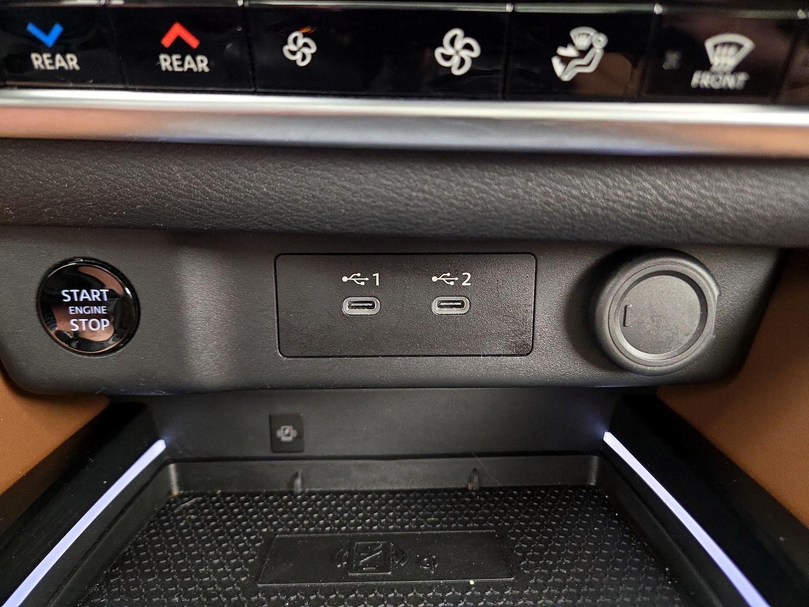 2025 Nissan Rogue Platinum - Photo 19