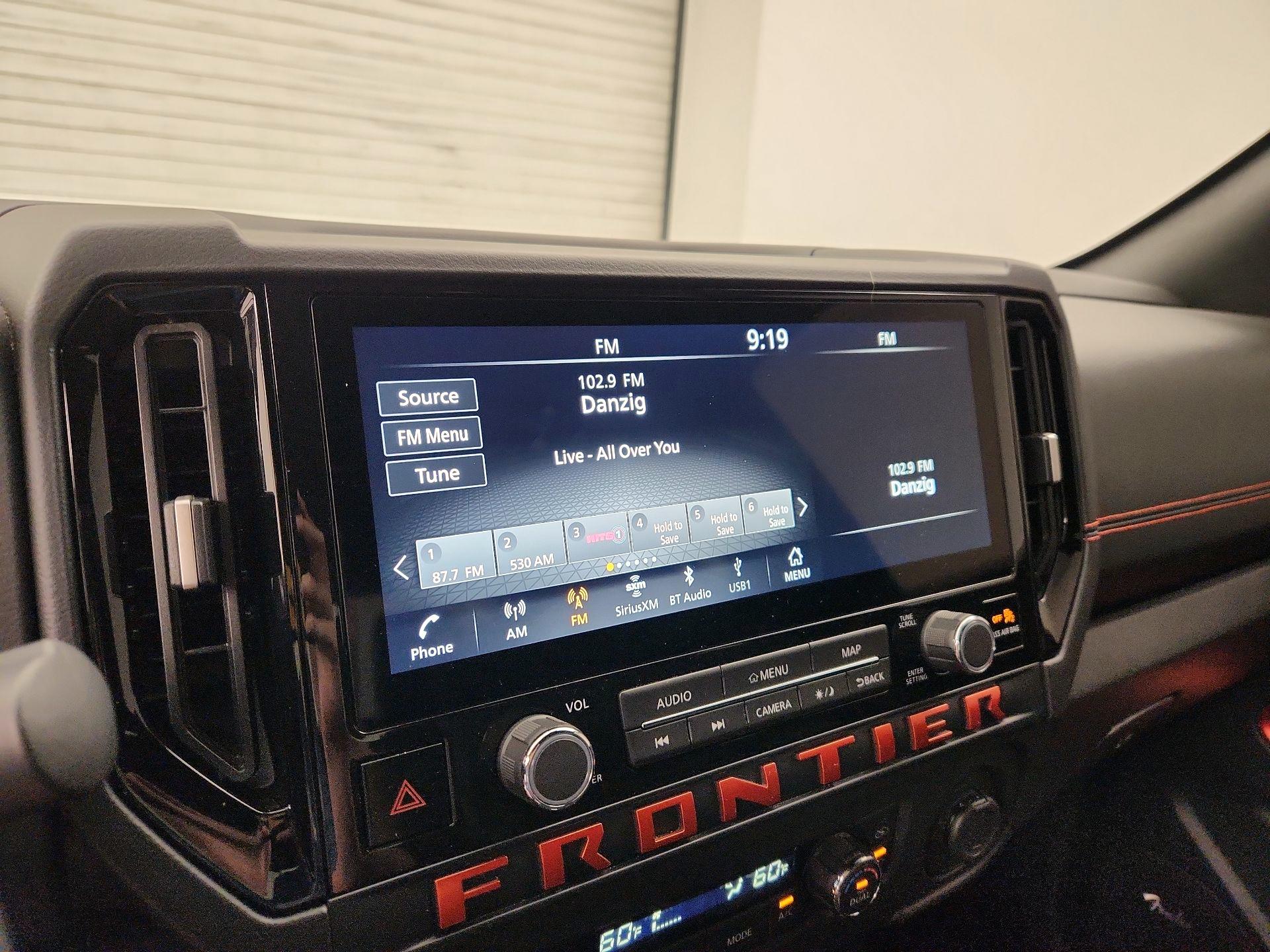 Thumbnail: 2025 Nissan Frontier - 15
