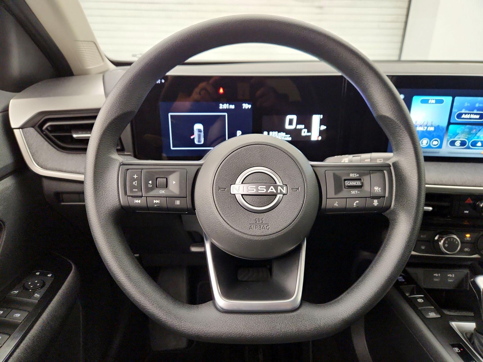 Thumbnail: 2025 Nissan Kicks - 10