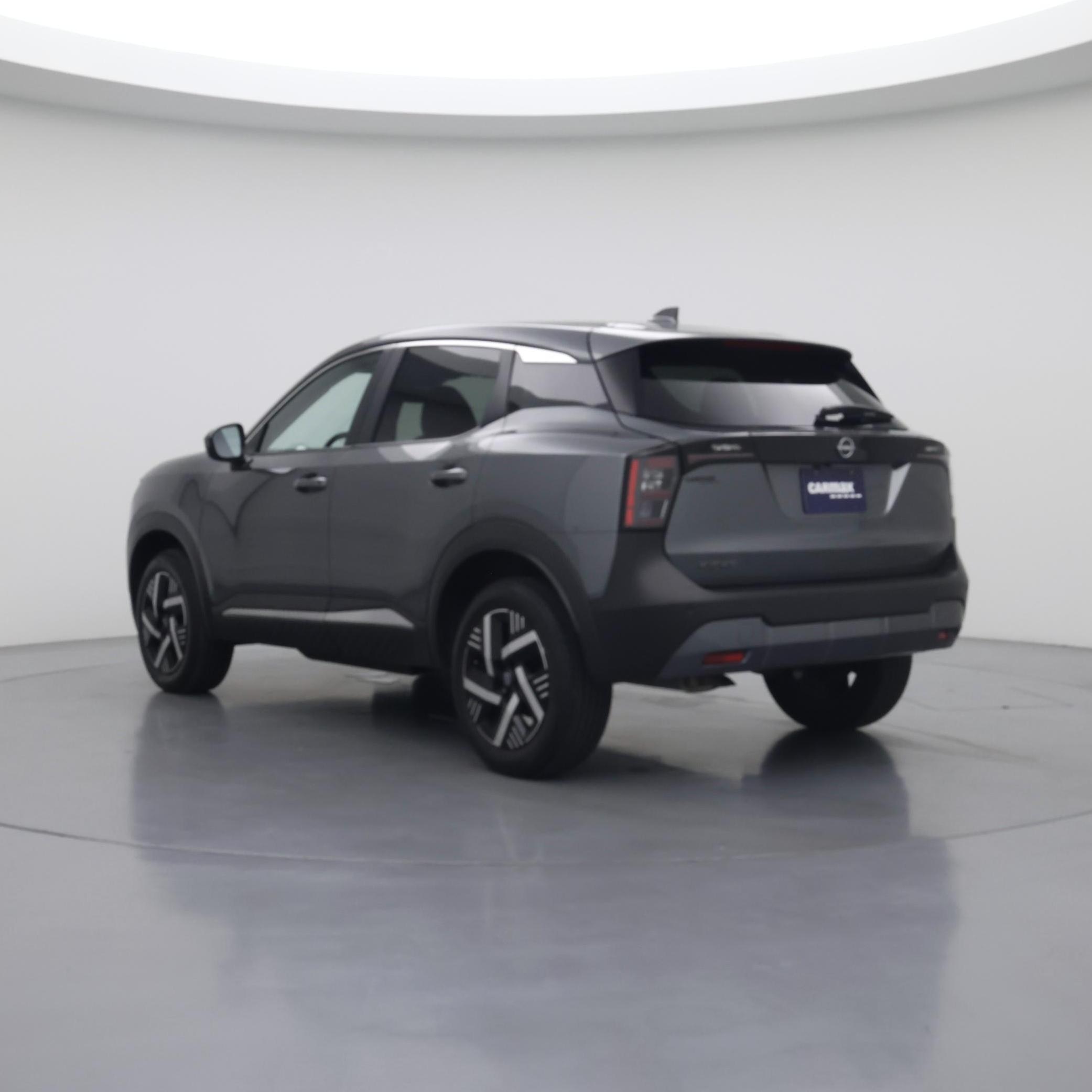 Thumbnail: 2025 Nissan Kicks - 2