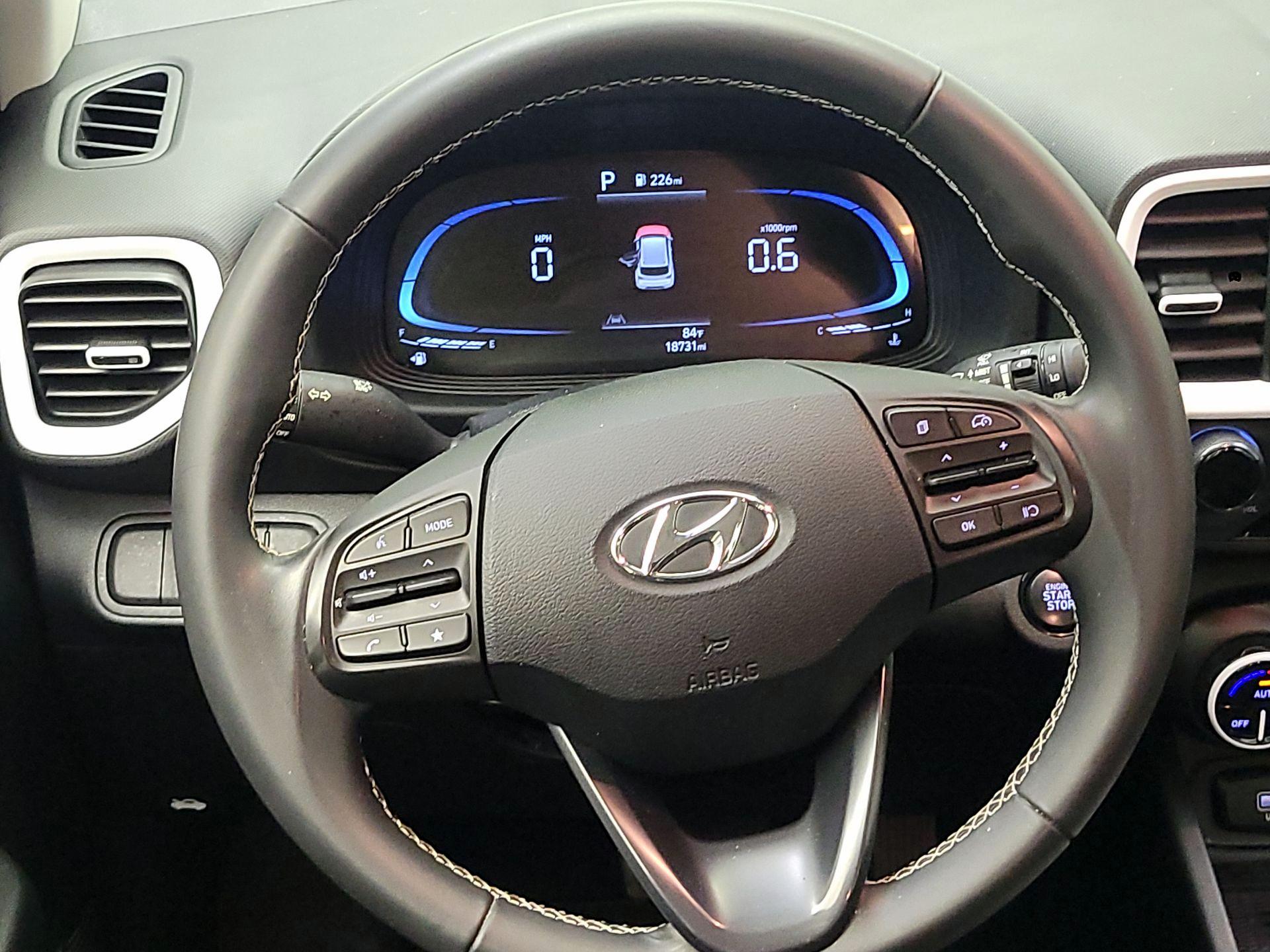 Thumbnail: 2025 Hyundai Venue - 10