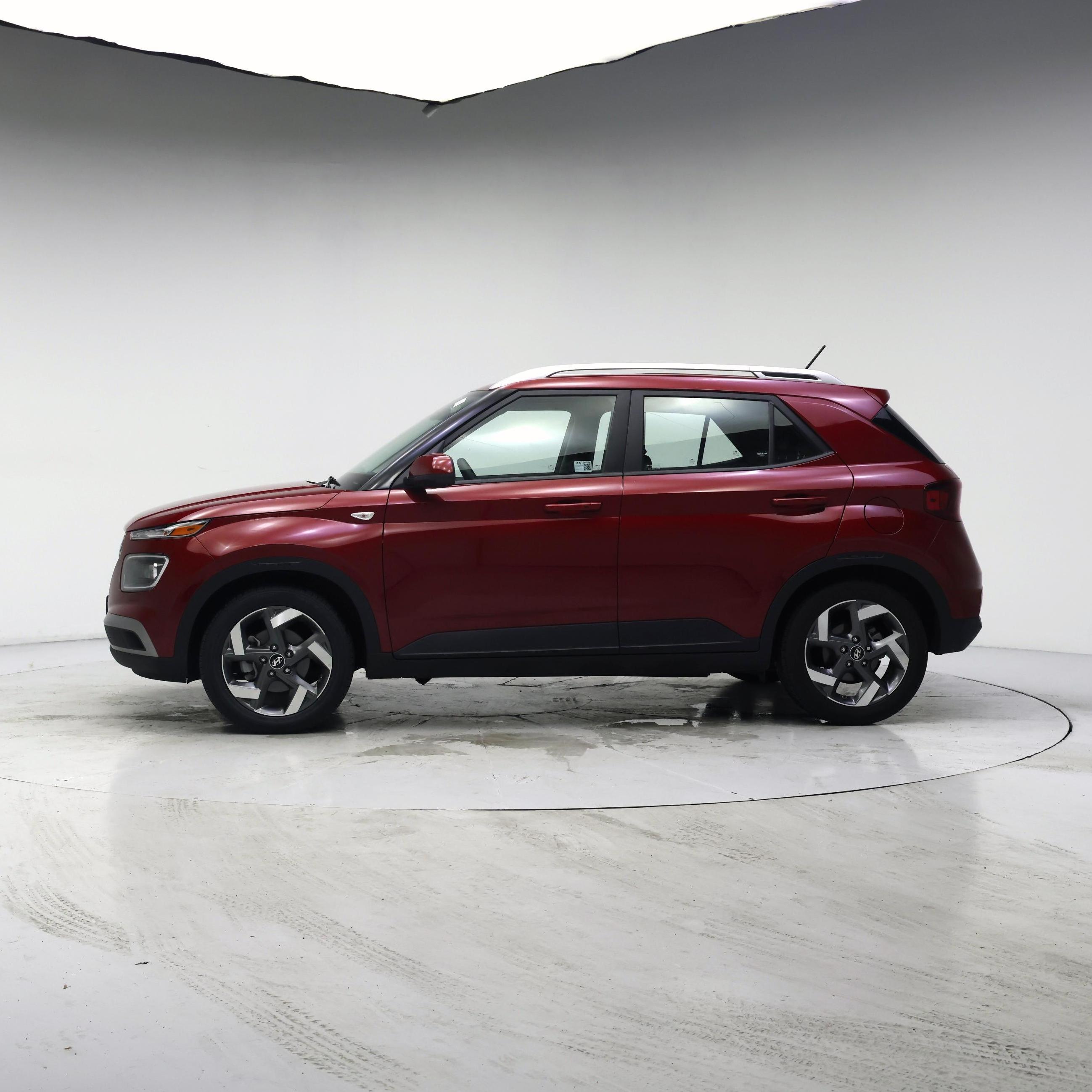 Thumbnail: 2025 Hyundai Venue - 3